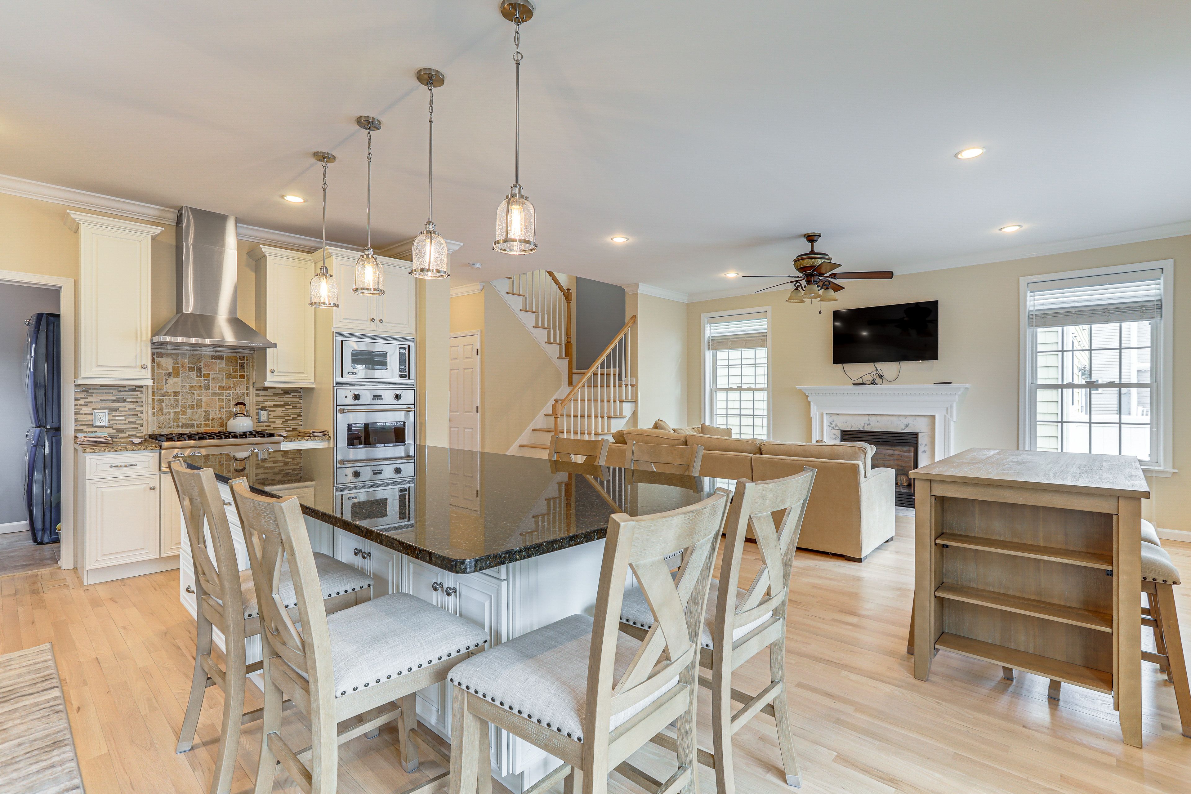 Dining Island | 1st Floor | Dishware/Flatware