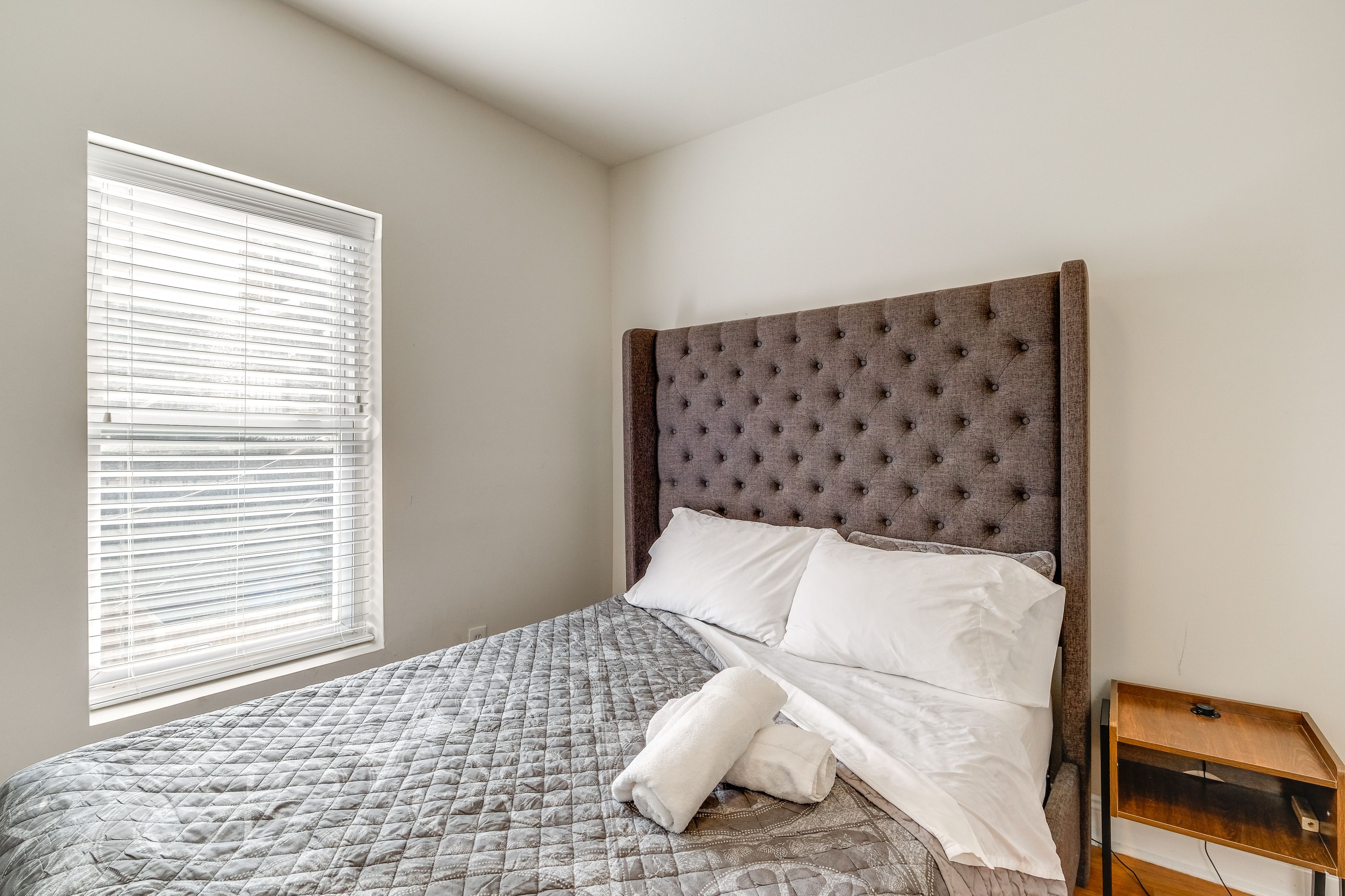 Bedroom 1 | Queen Bed | 2nd Floor