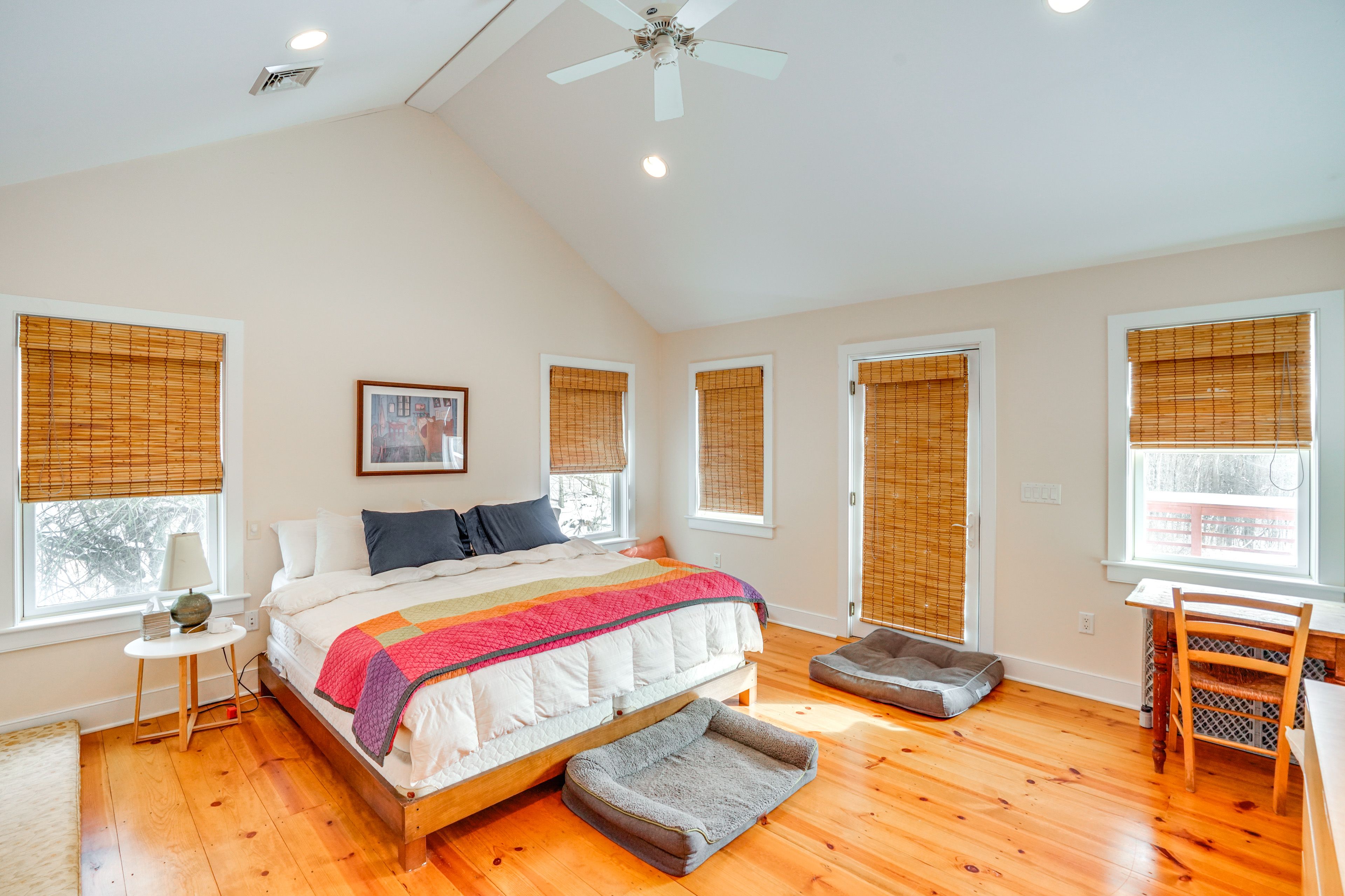 Bedroom 1 | King Bed | 1st Floor | Linens Provided