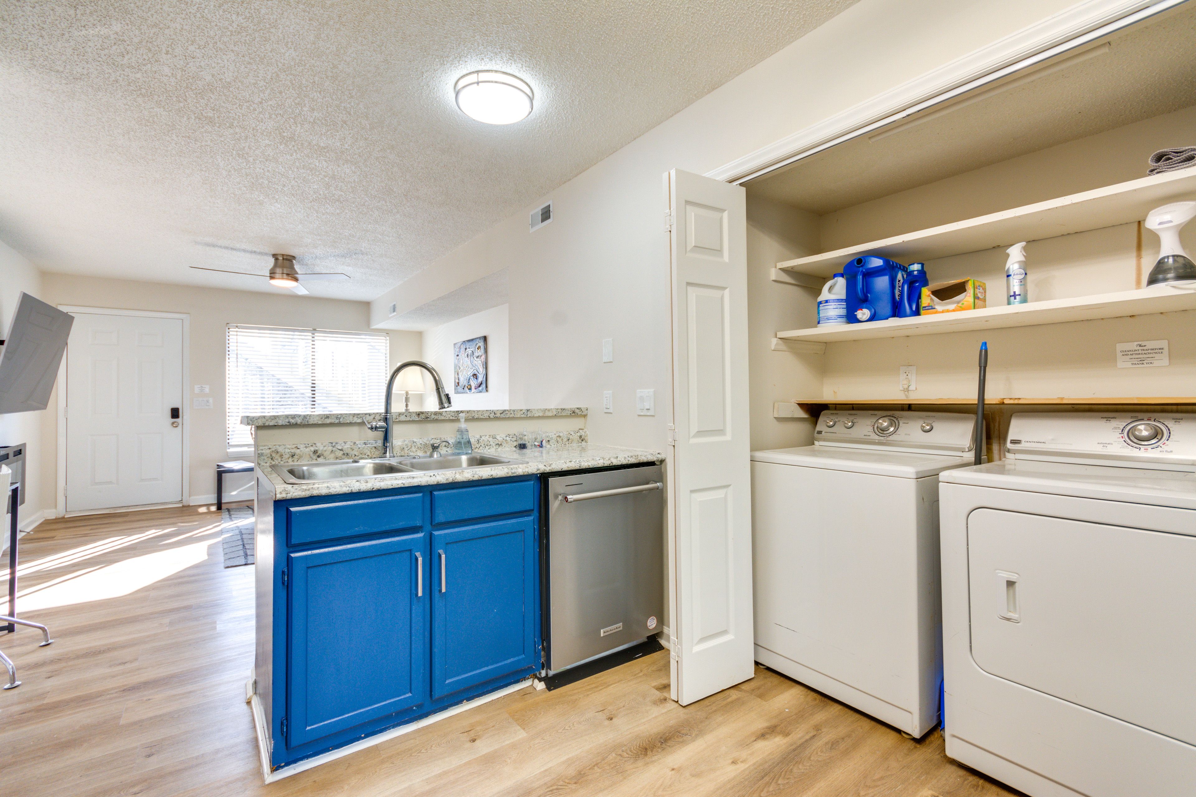 Washer & Dryer