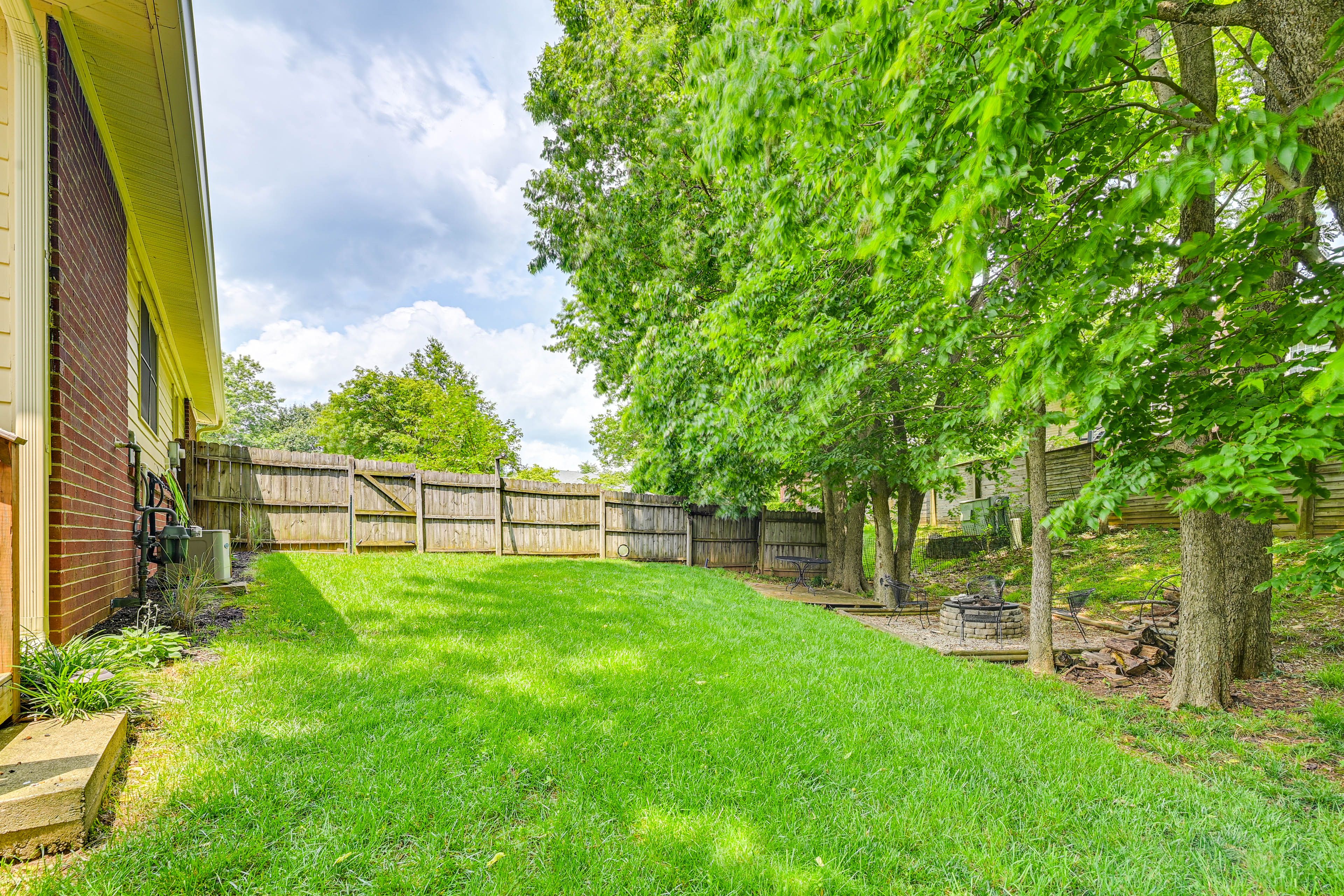 Fenced-In Yard