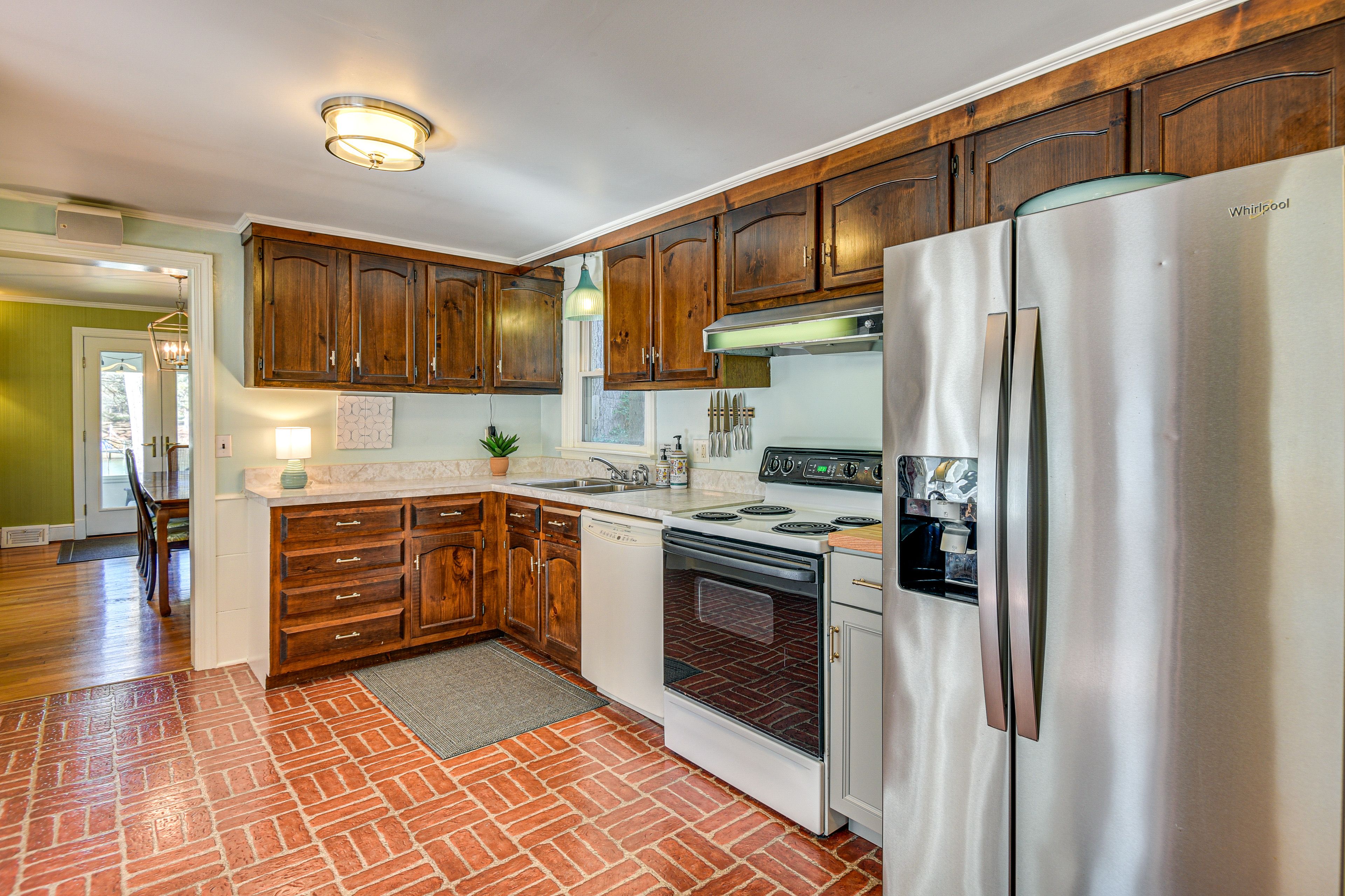 Kitchen | 1st Floor | Cooking Basics