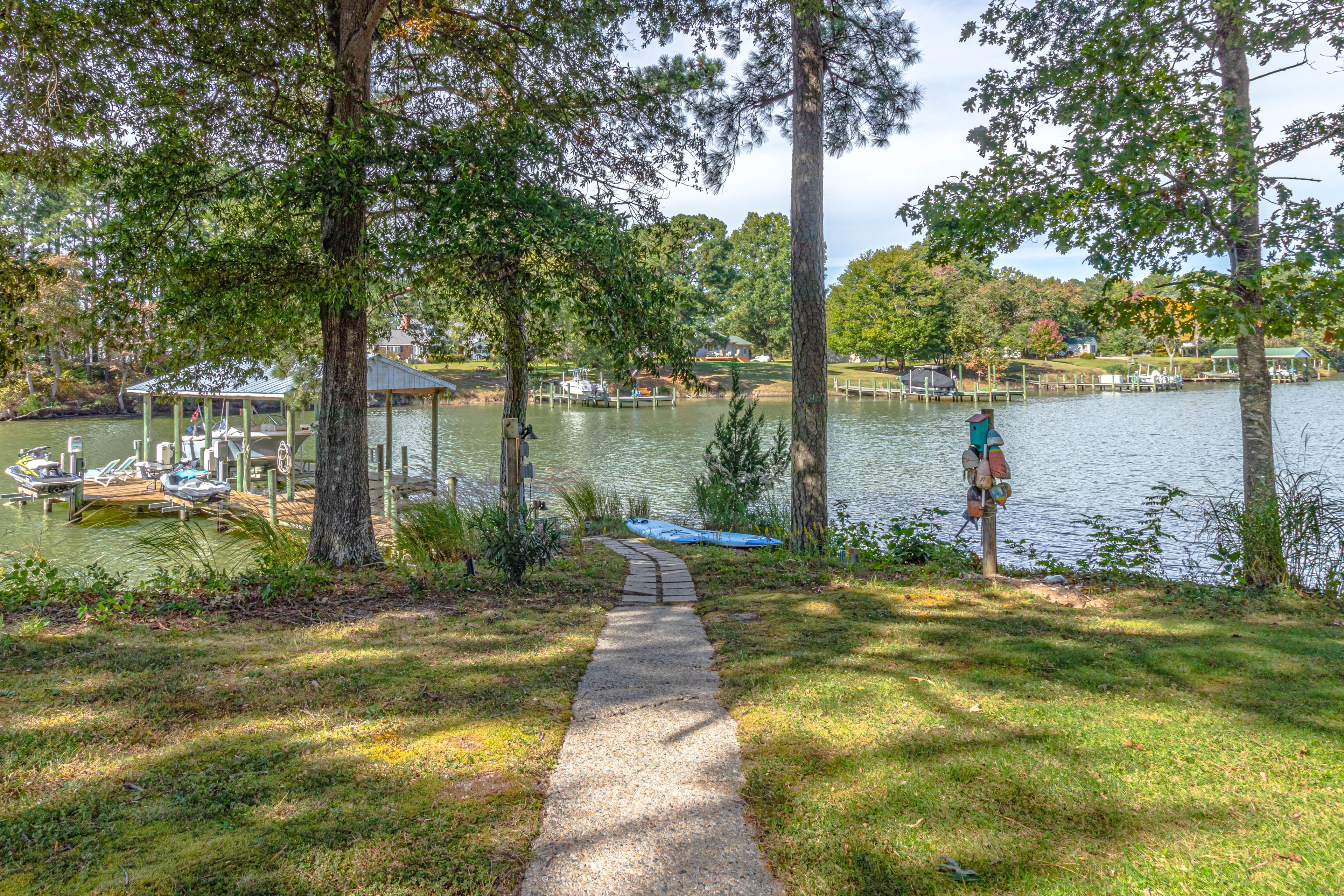 Boat Dock | Kayaks Provided