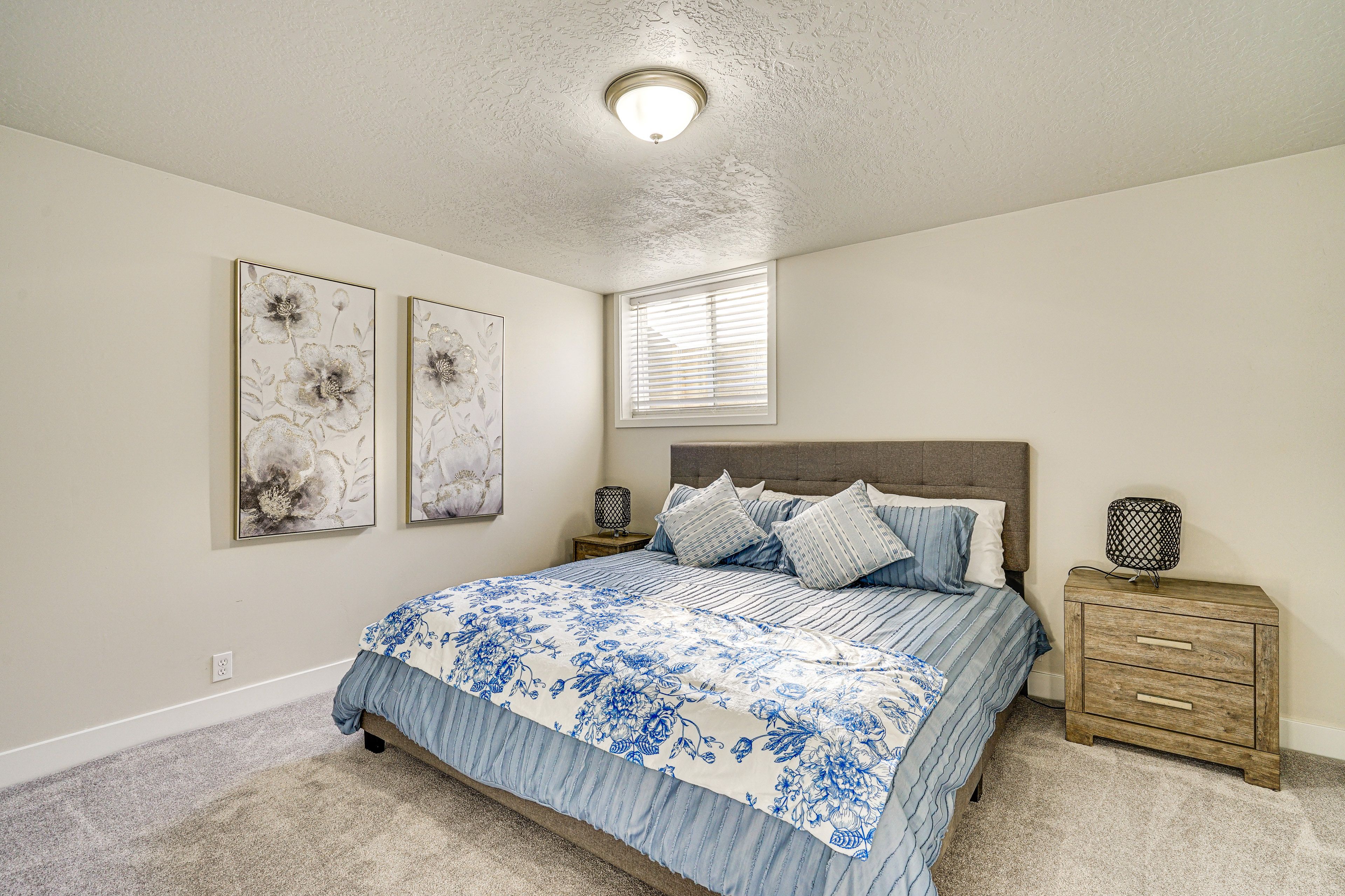 Bedroom 1 | King Bed | Linens Provided