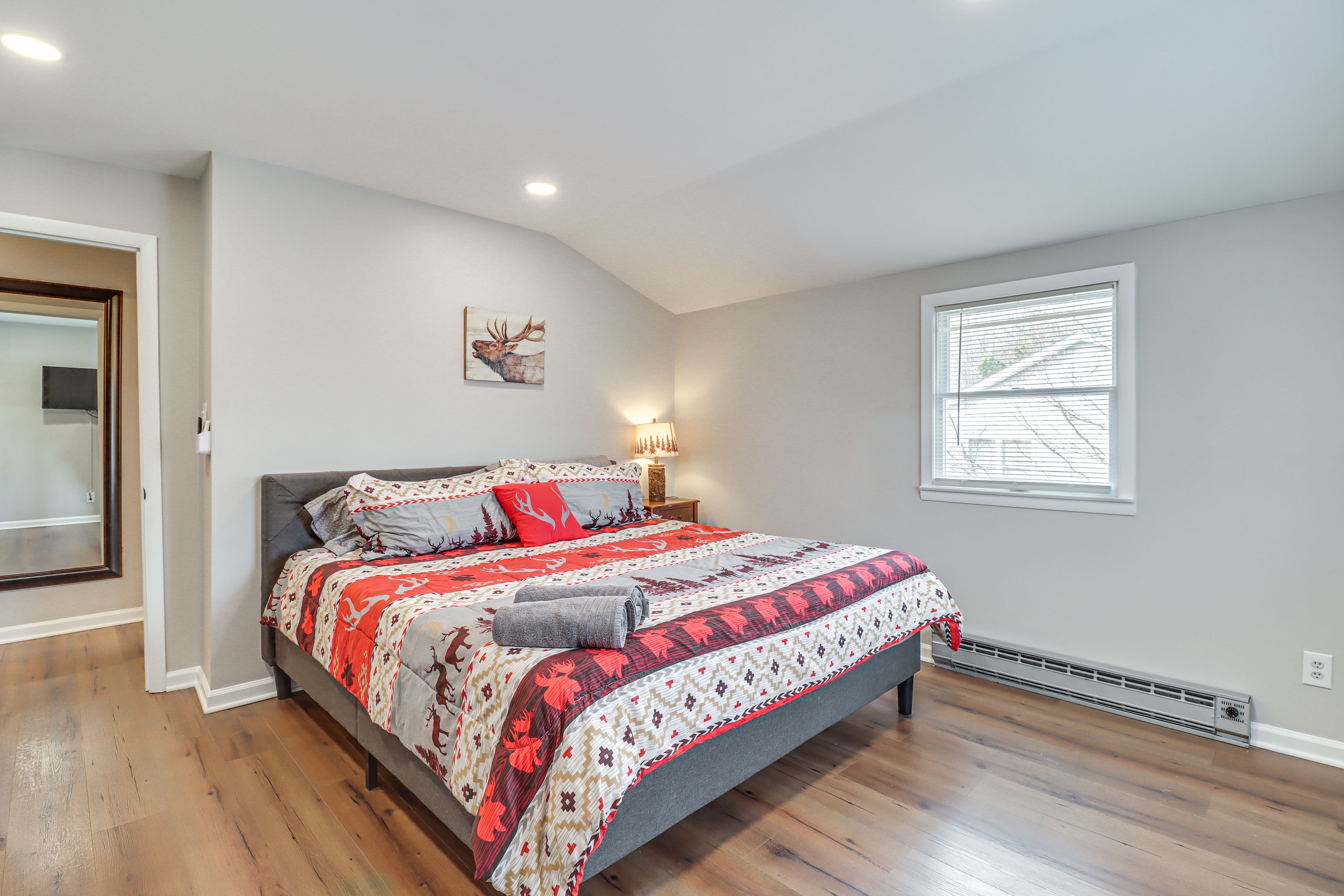 Bedroom 2 | Upper Level | King Bed | Smart TV