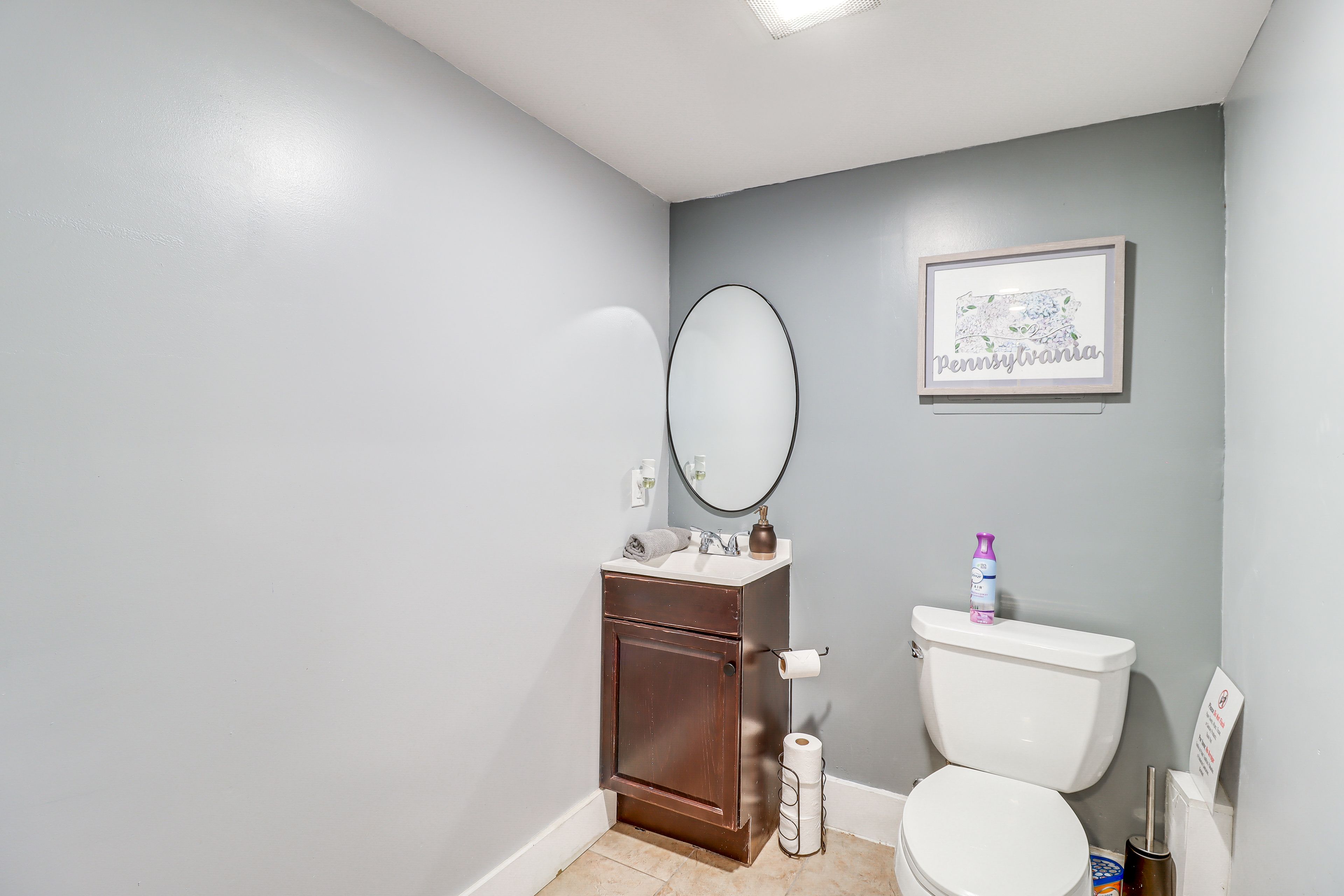 Half Bathroom | Lower Level