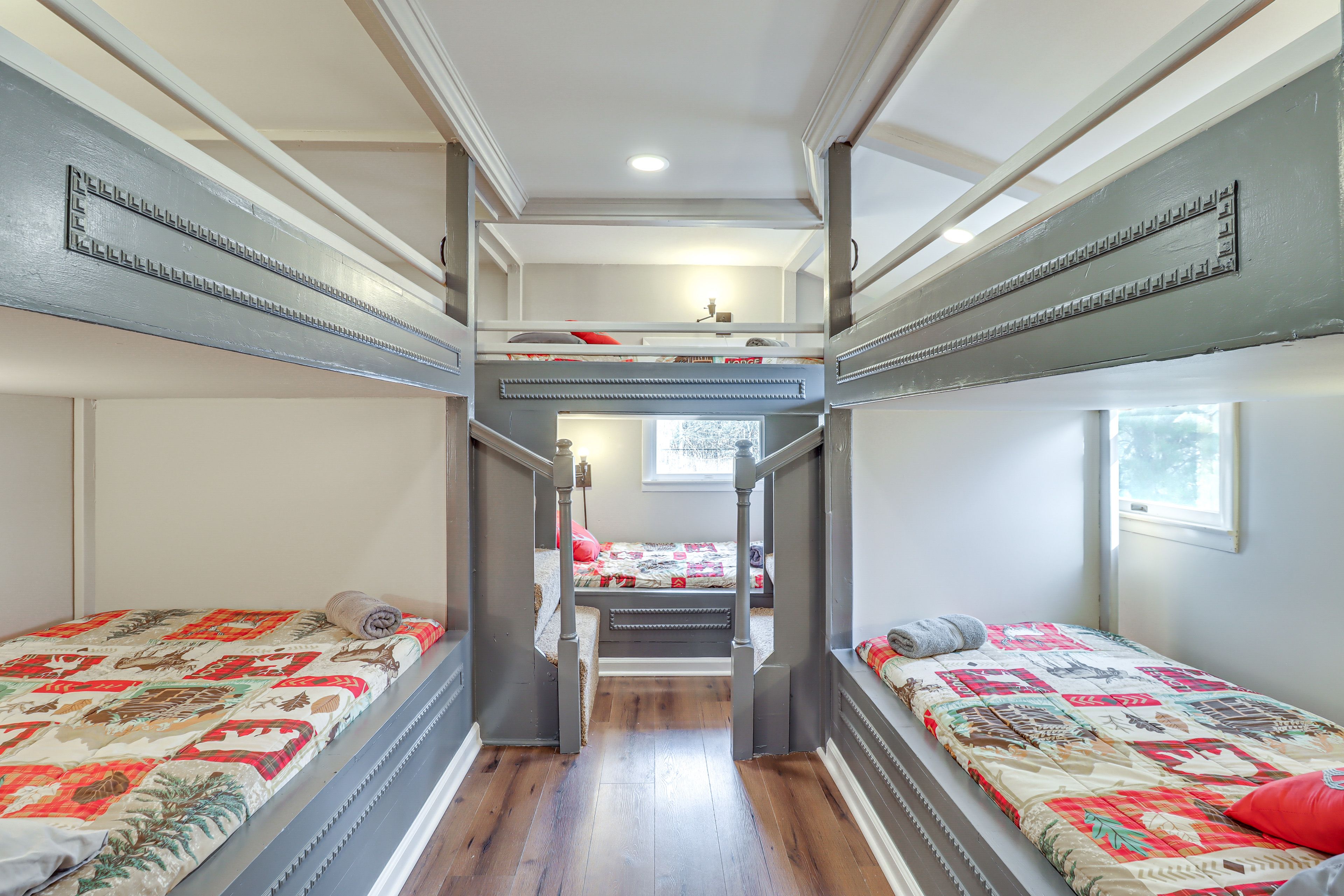 Bedroom 3 | Upper Level | 2 Twin Bunk Beds | Full Bunk Bed | Smart TV