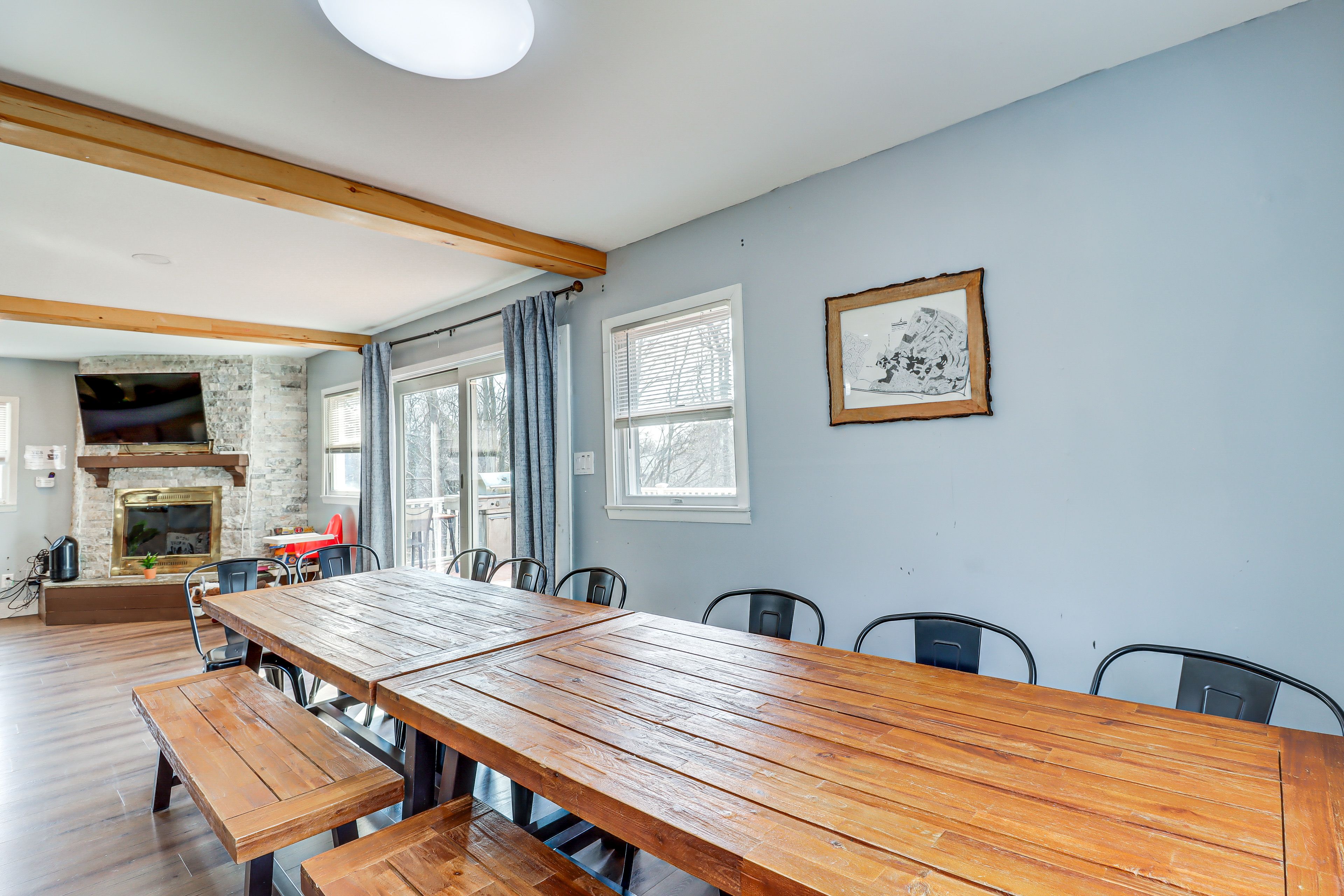 Dining Area | Main Level