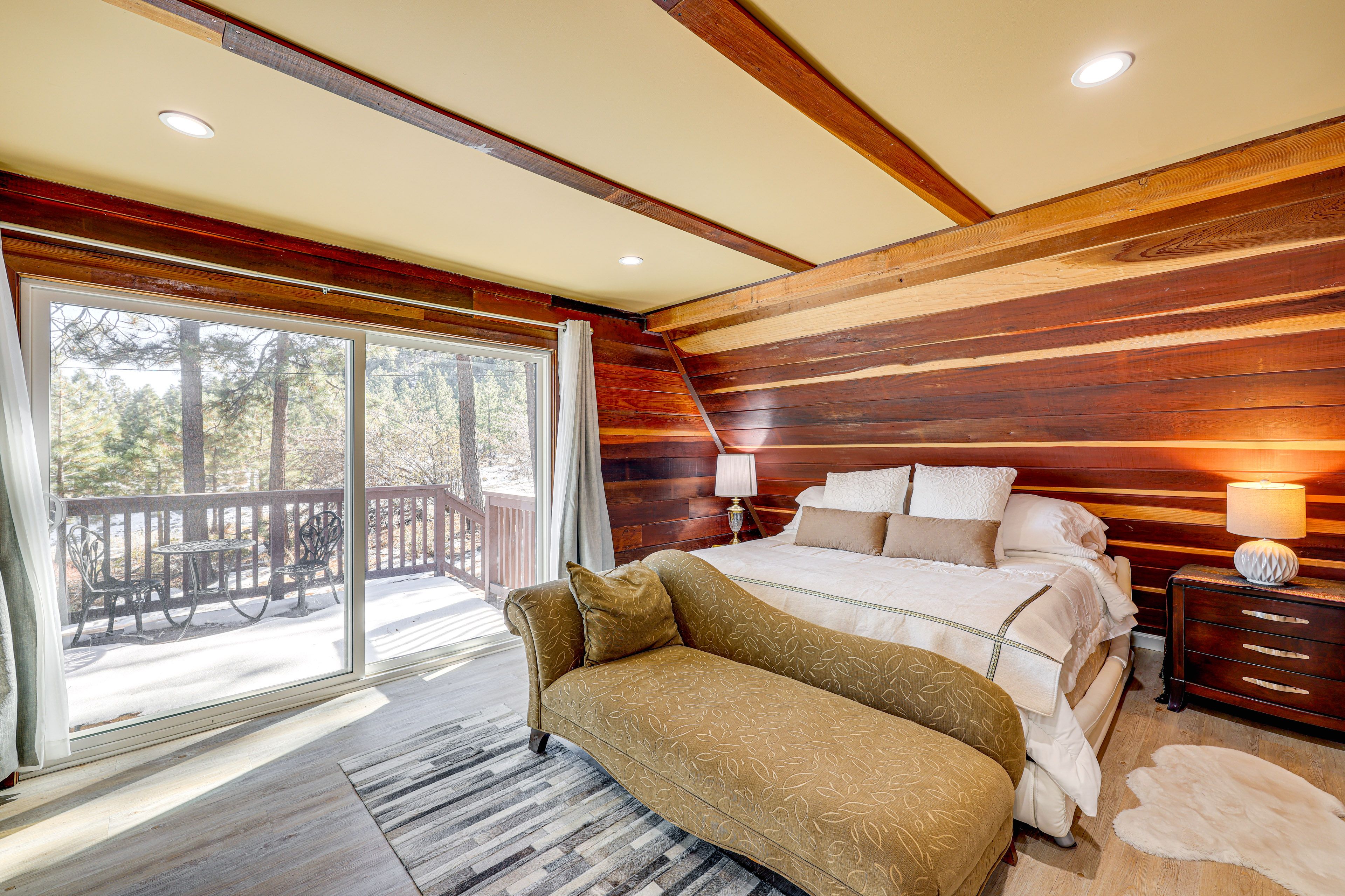 Bedroom 1 | King Bed | Main Level | En-Suite Bathroom | Private Balcony