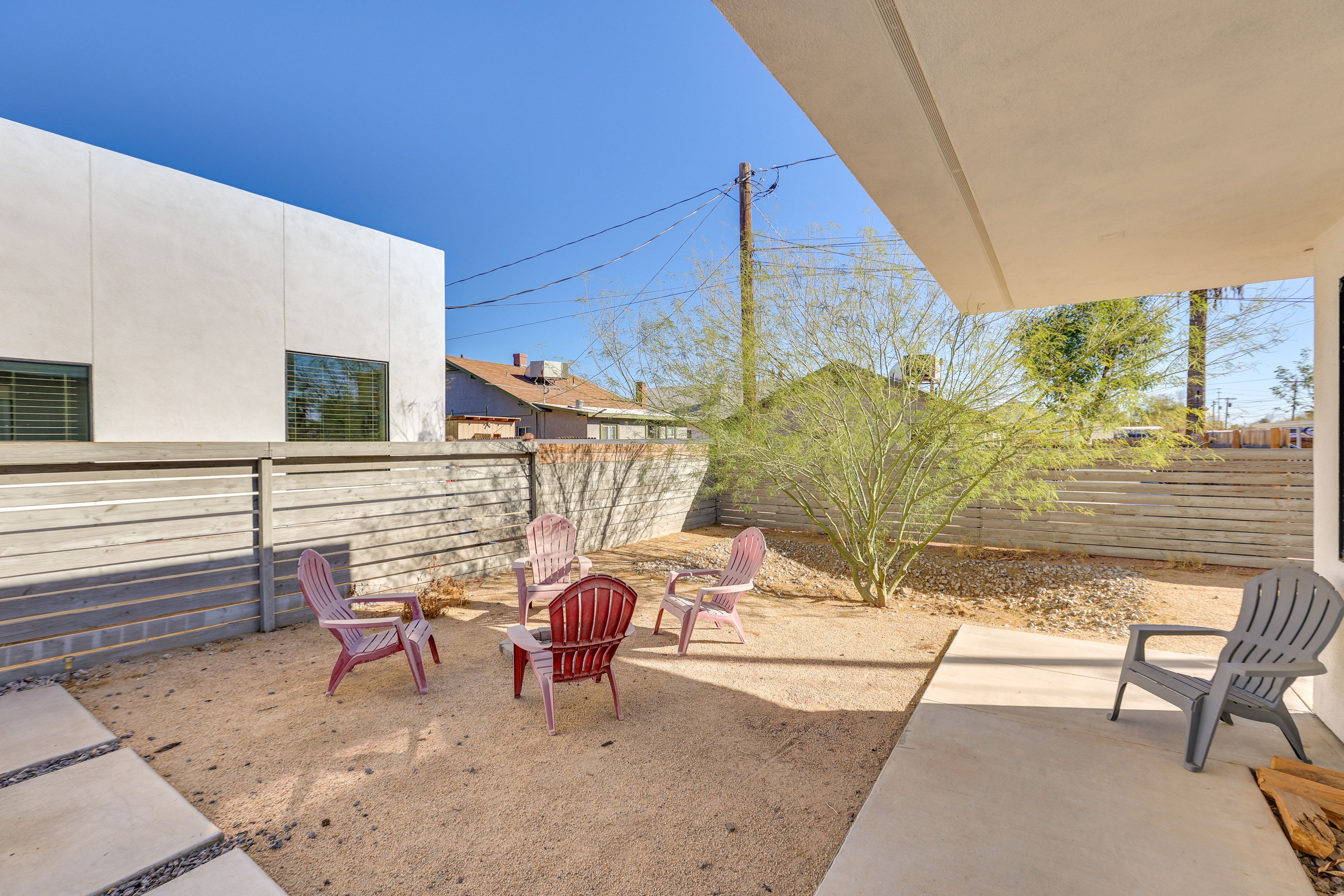 Fenced Yard | Fire Pit