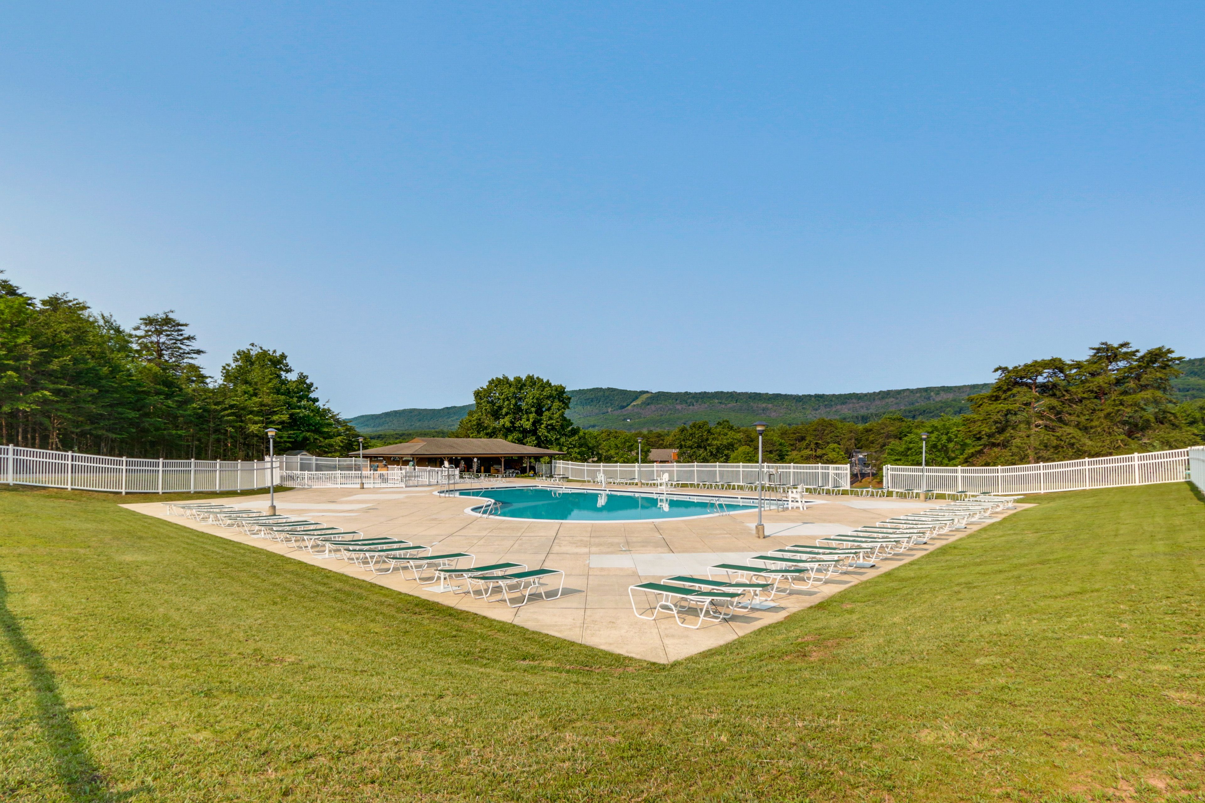 The Woods Resort | Community Pool