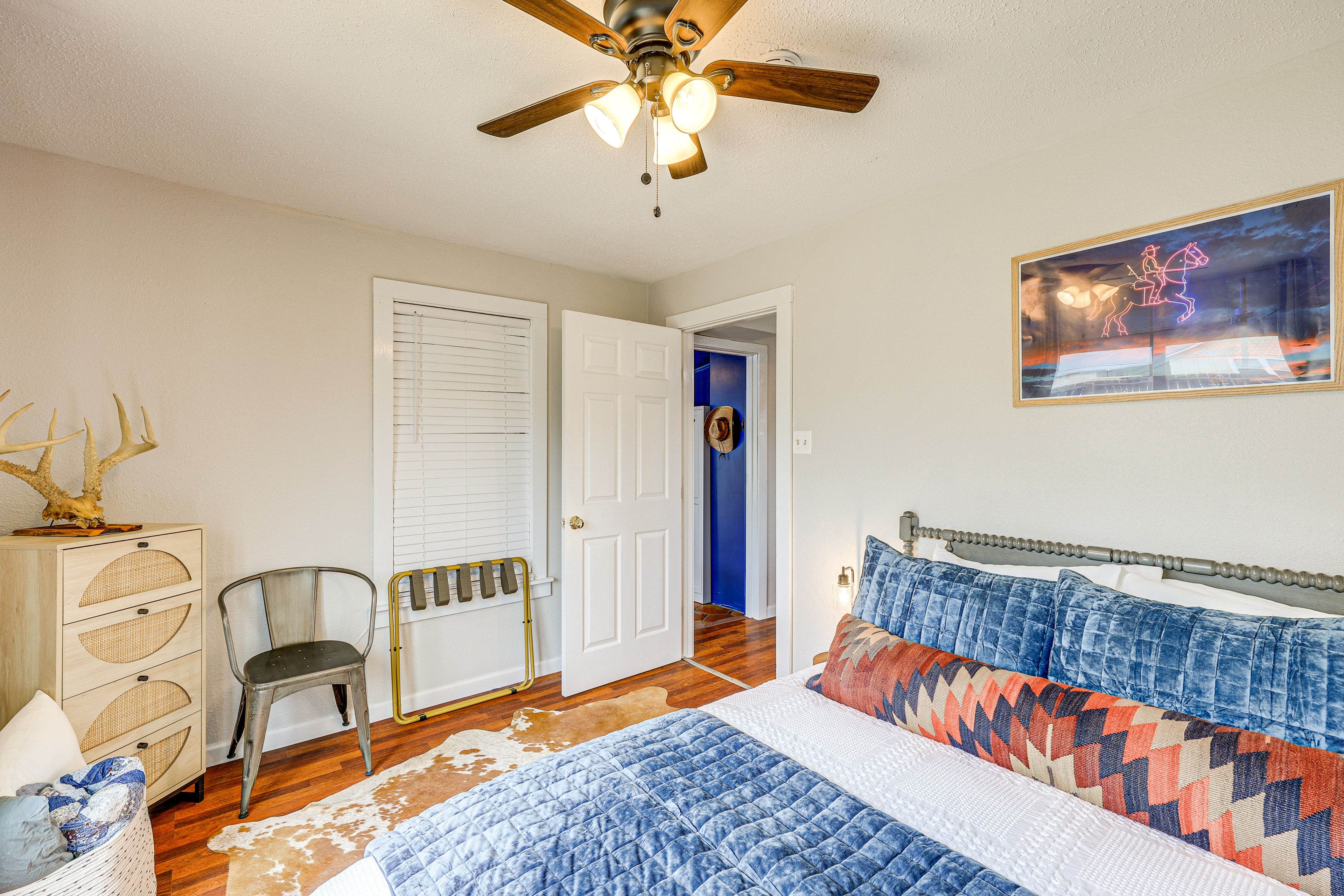 Bedroom 1 | Queen Bed | Linens Provided