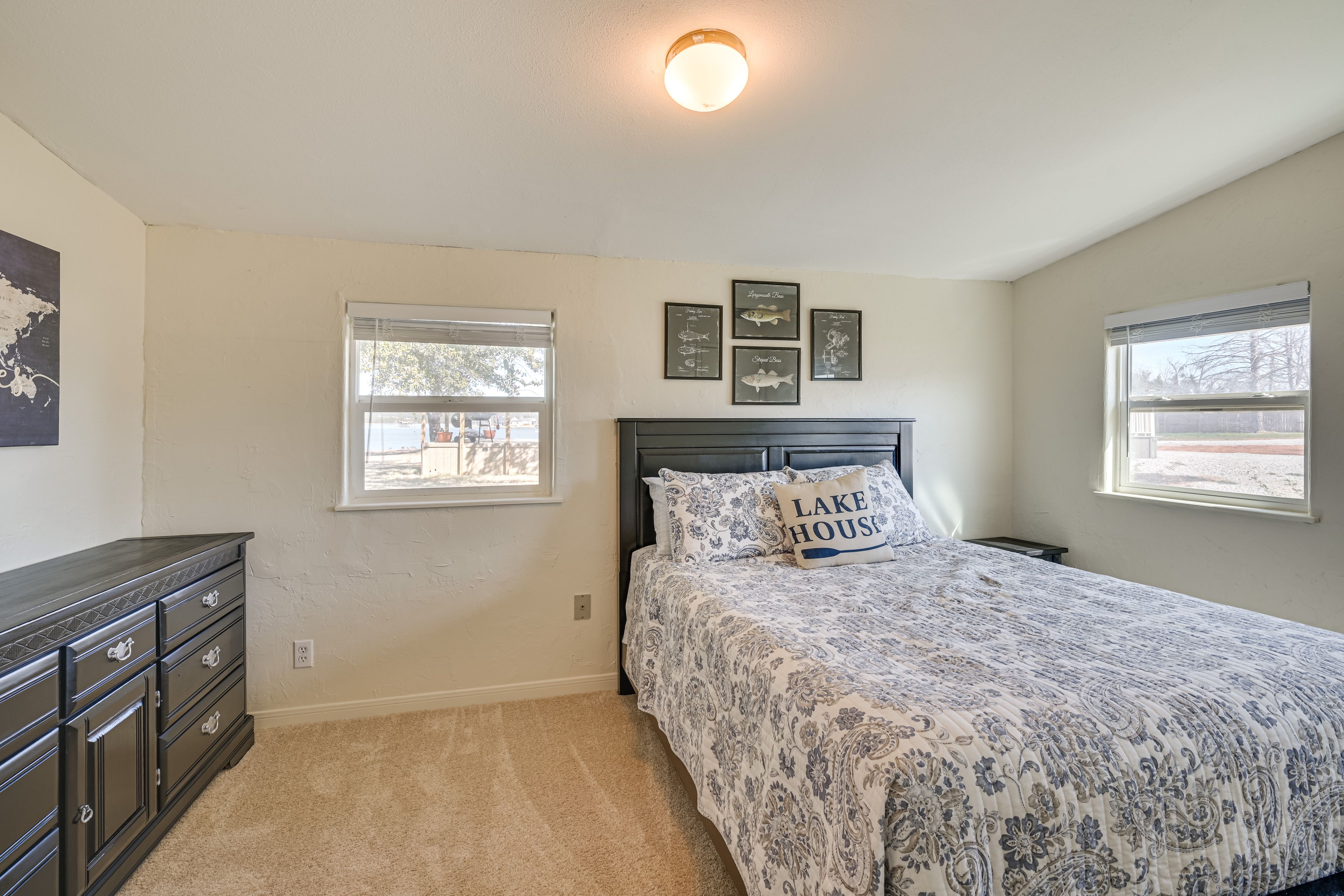 Bedroom 3 | Queen Bed