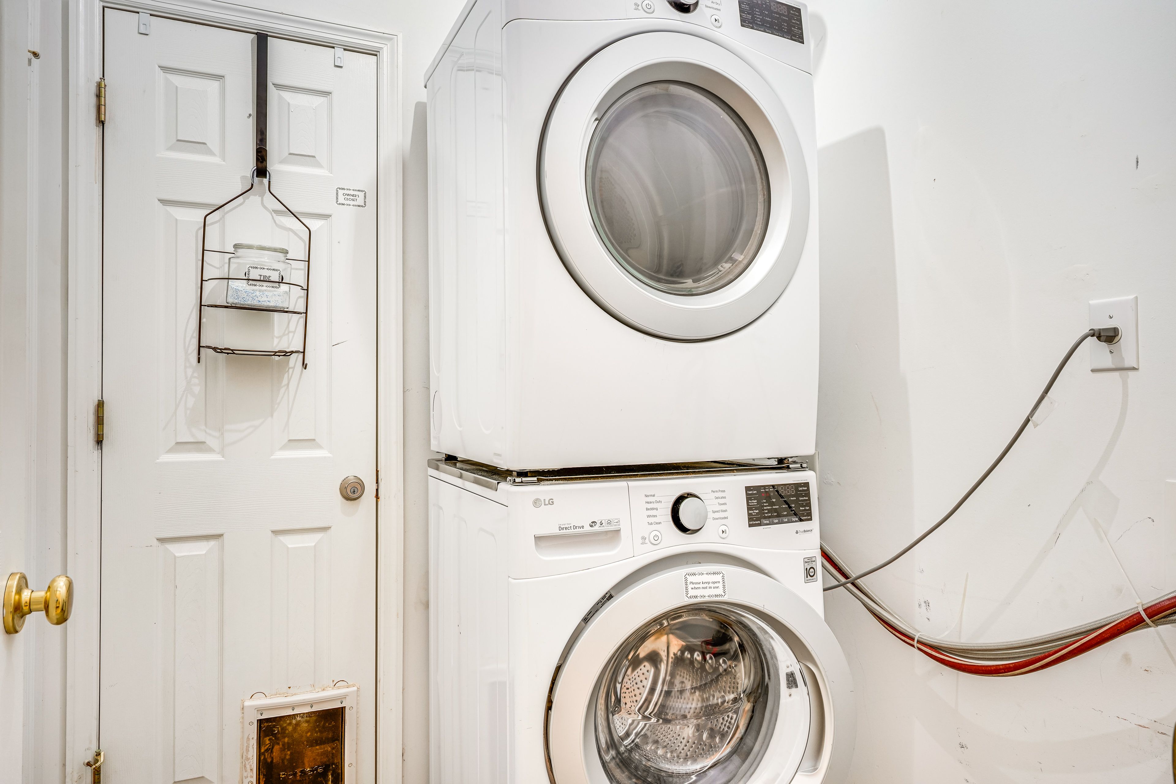 Laundry Area | 1st Floor