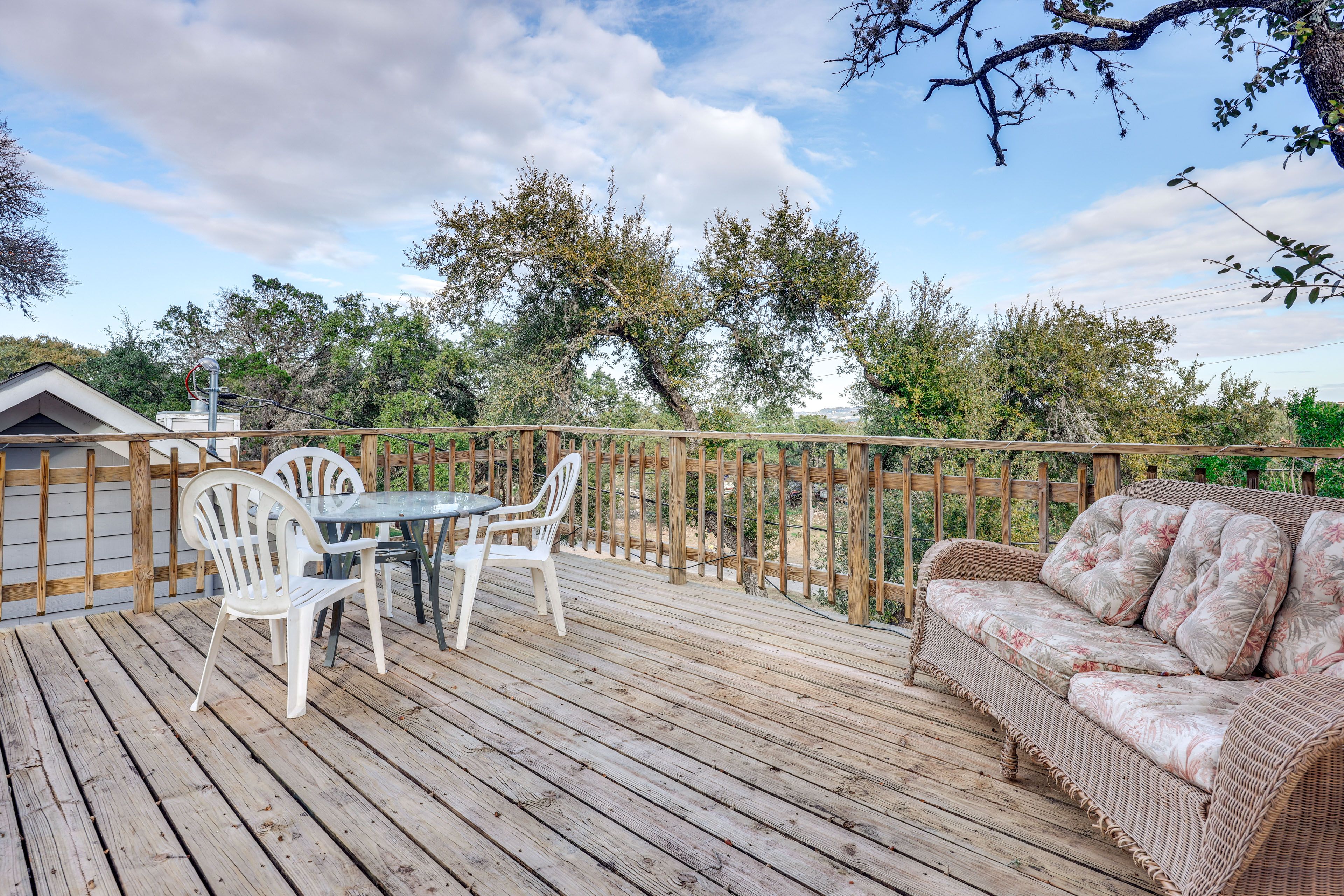 Rooftop Deck | Lake View