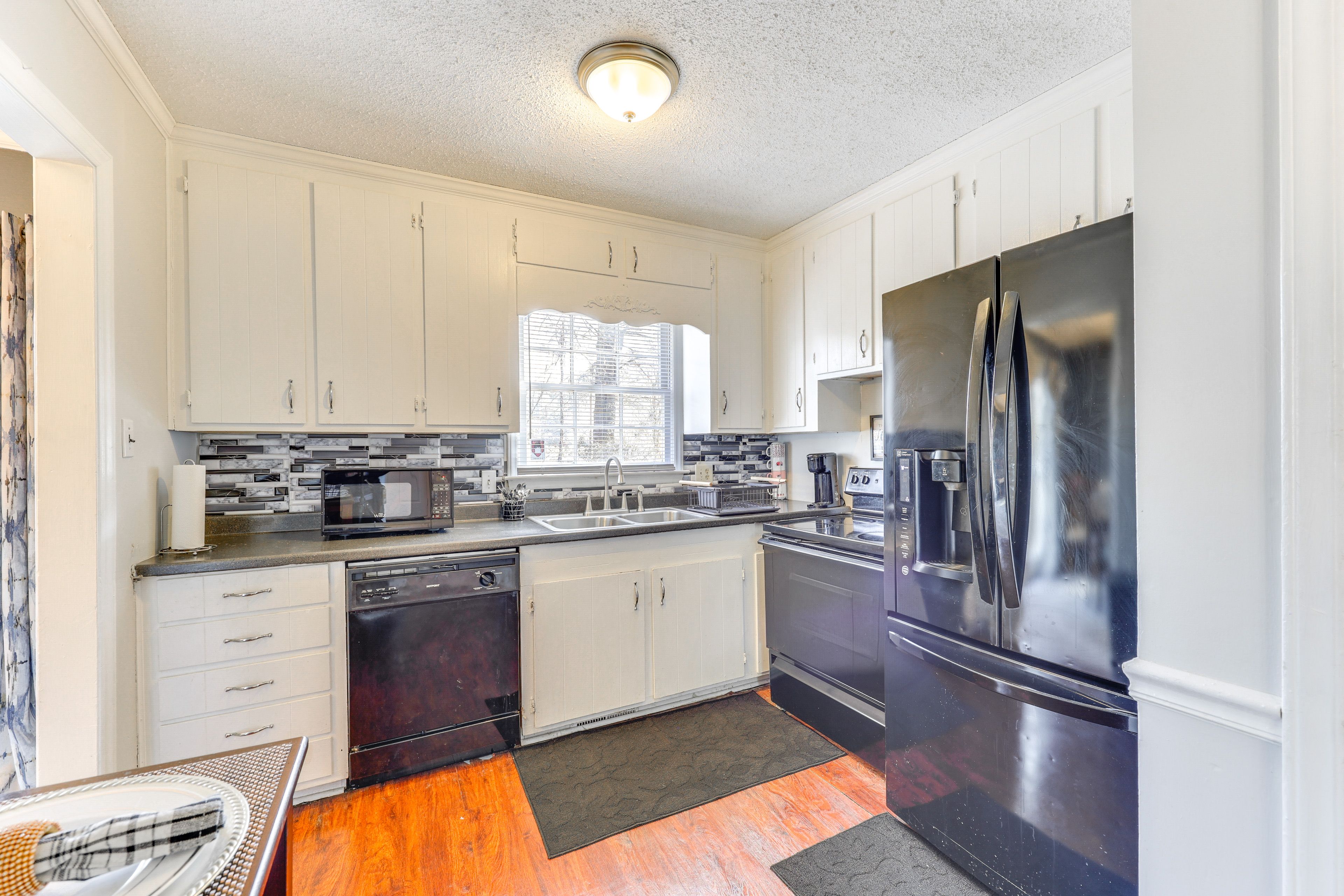 Kitchen | 1st Floor | Cooking Basics | Pod Coffee Maker | Toaster | Microwave