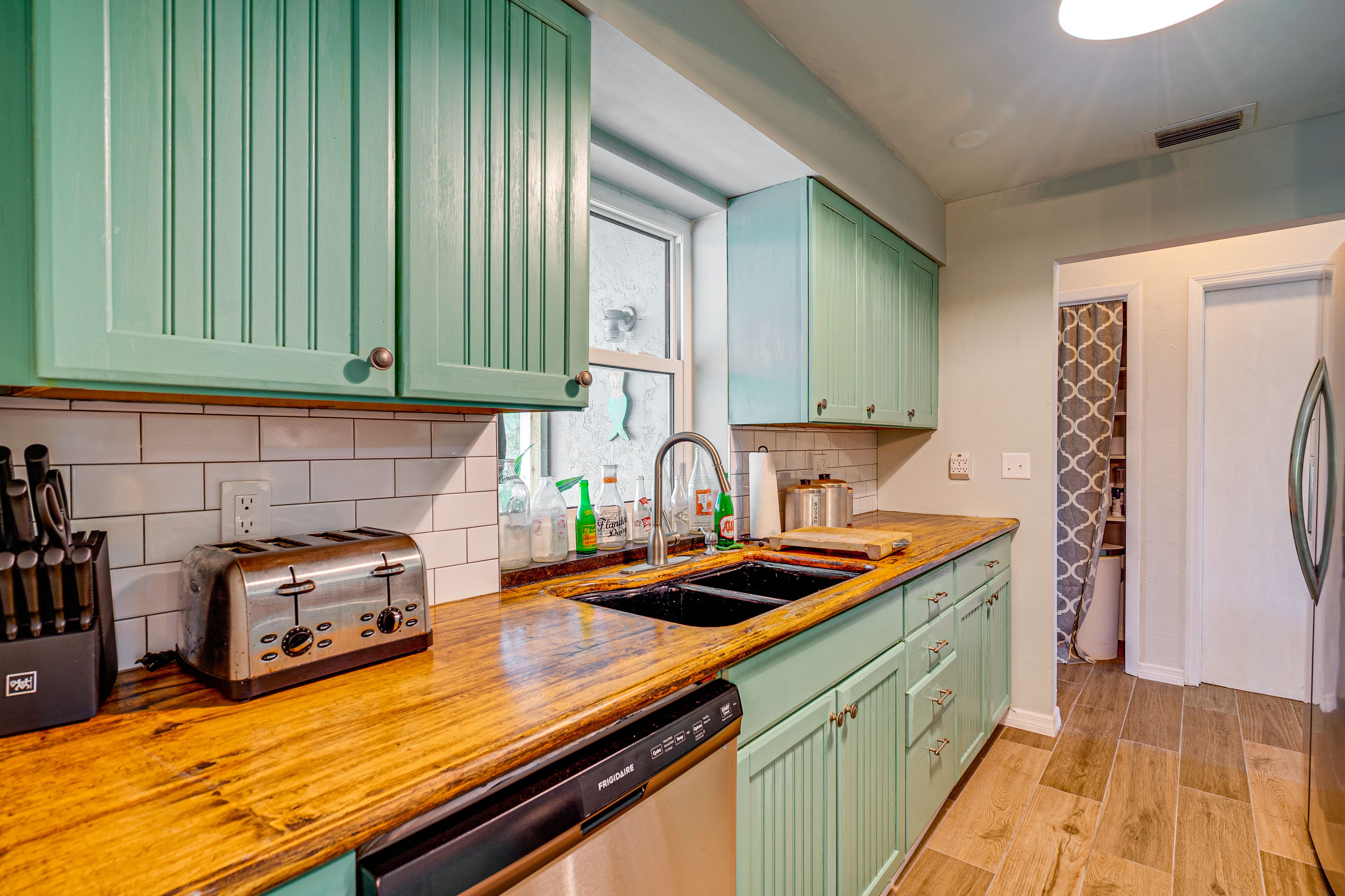 Kitchen | Cooking Basics | Toaster | Drip Coffee Maker | Kettle