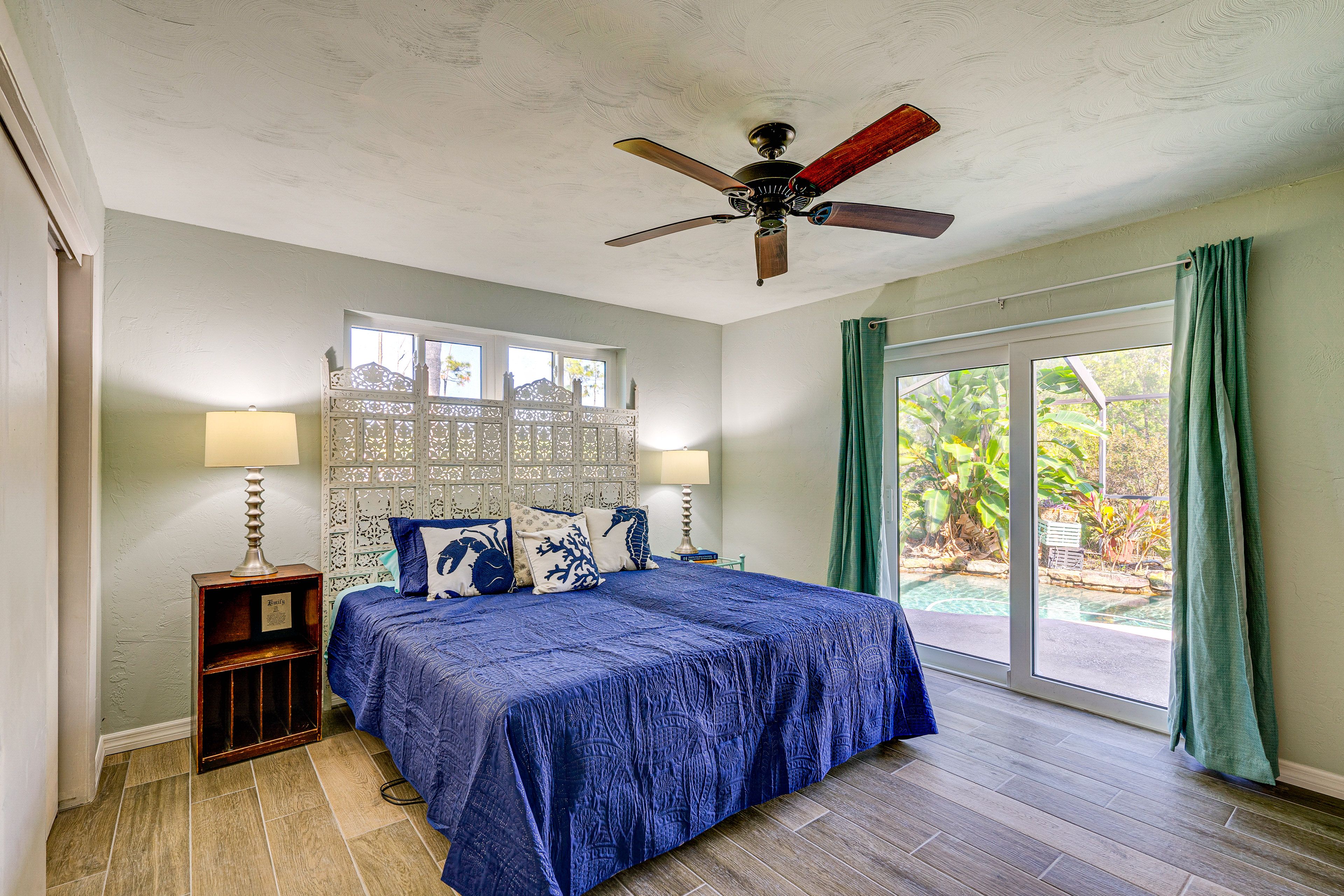 Bedroom 2 | King Bed | Flat-Screen TV