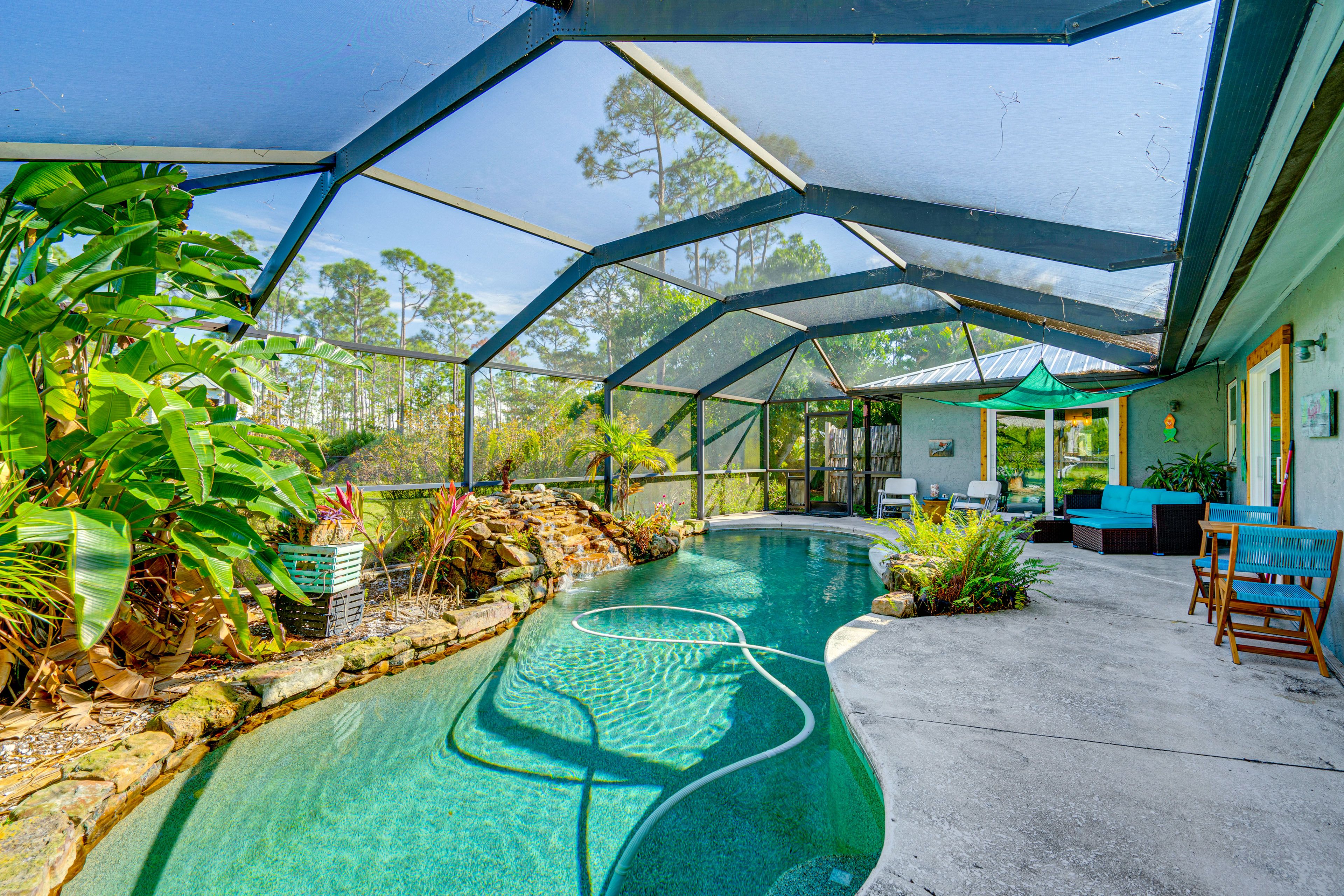 Bokeelia Vacation Rental | 3BR | 2BA | 1,504 Sq Ft | Step-Free Access