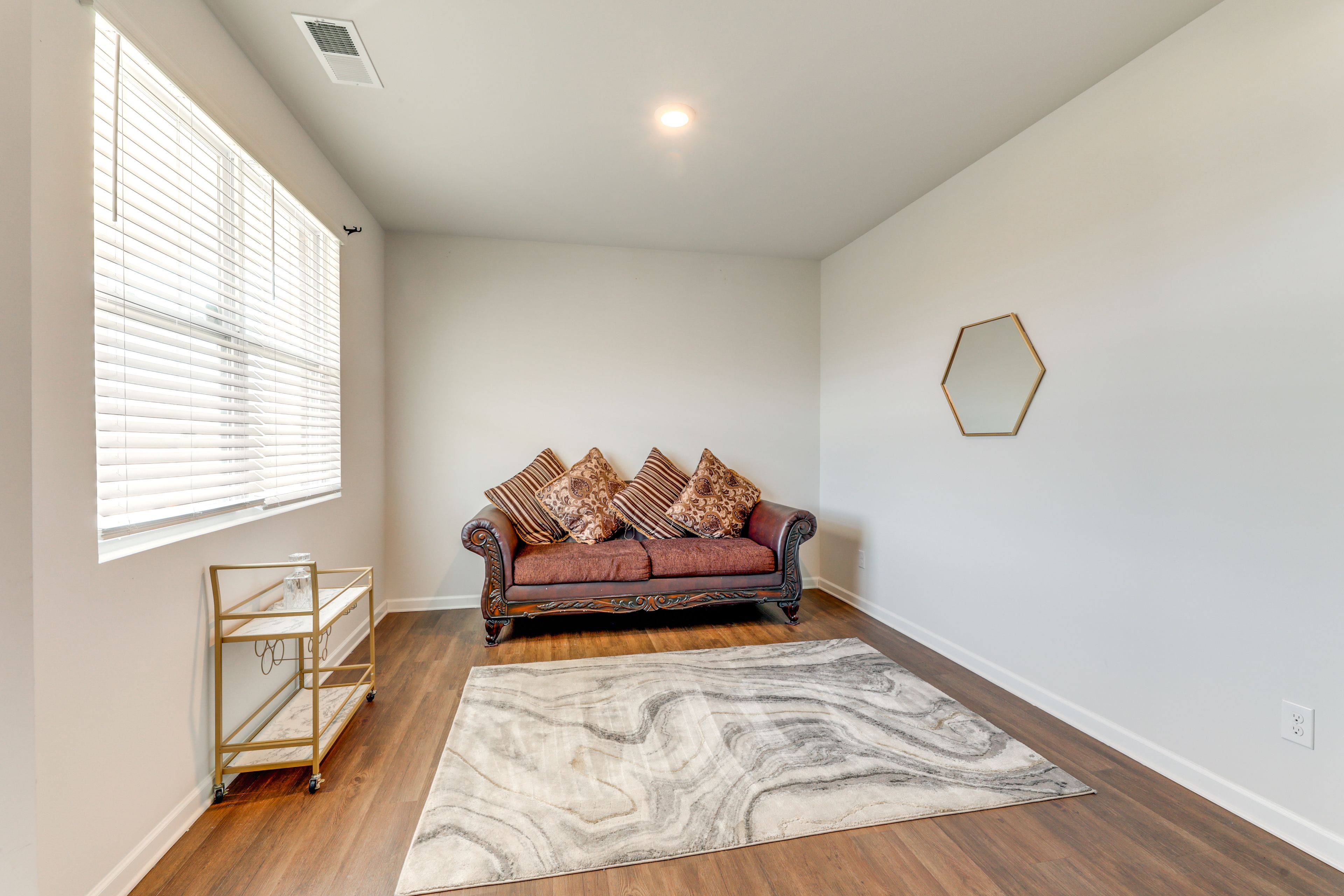 Sitting Room | 1st Floor
