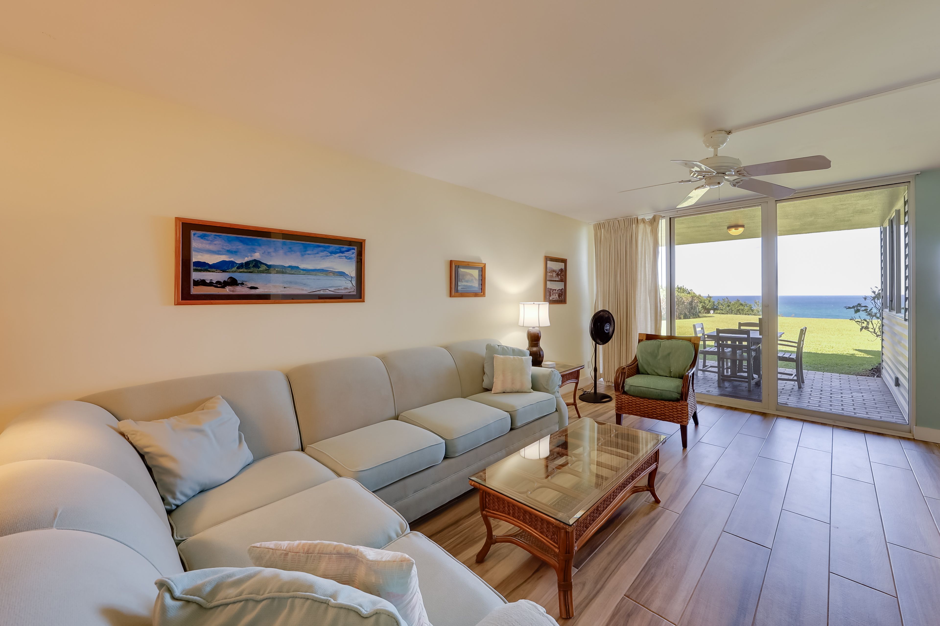 Living Room | Queen Sleeper Sofa | Free WiFi