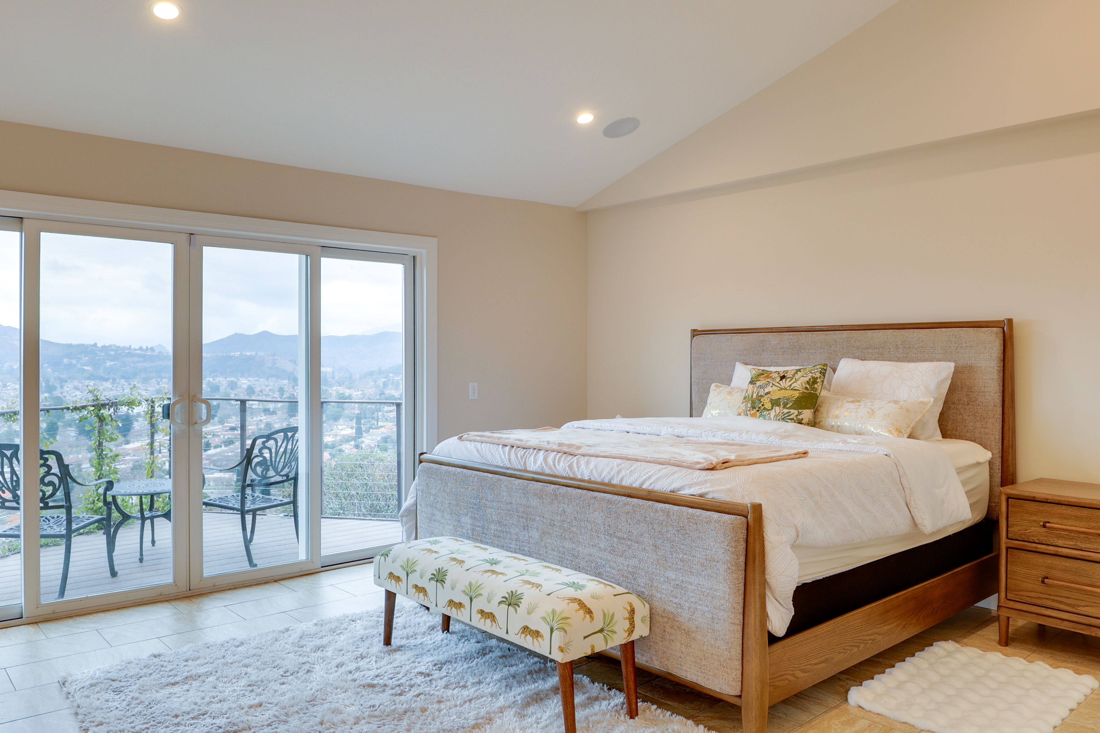 Bedroom 1 | California King Bed | 2nd Floor | Stairs Required