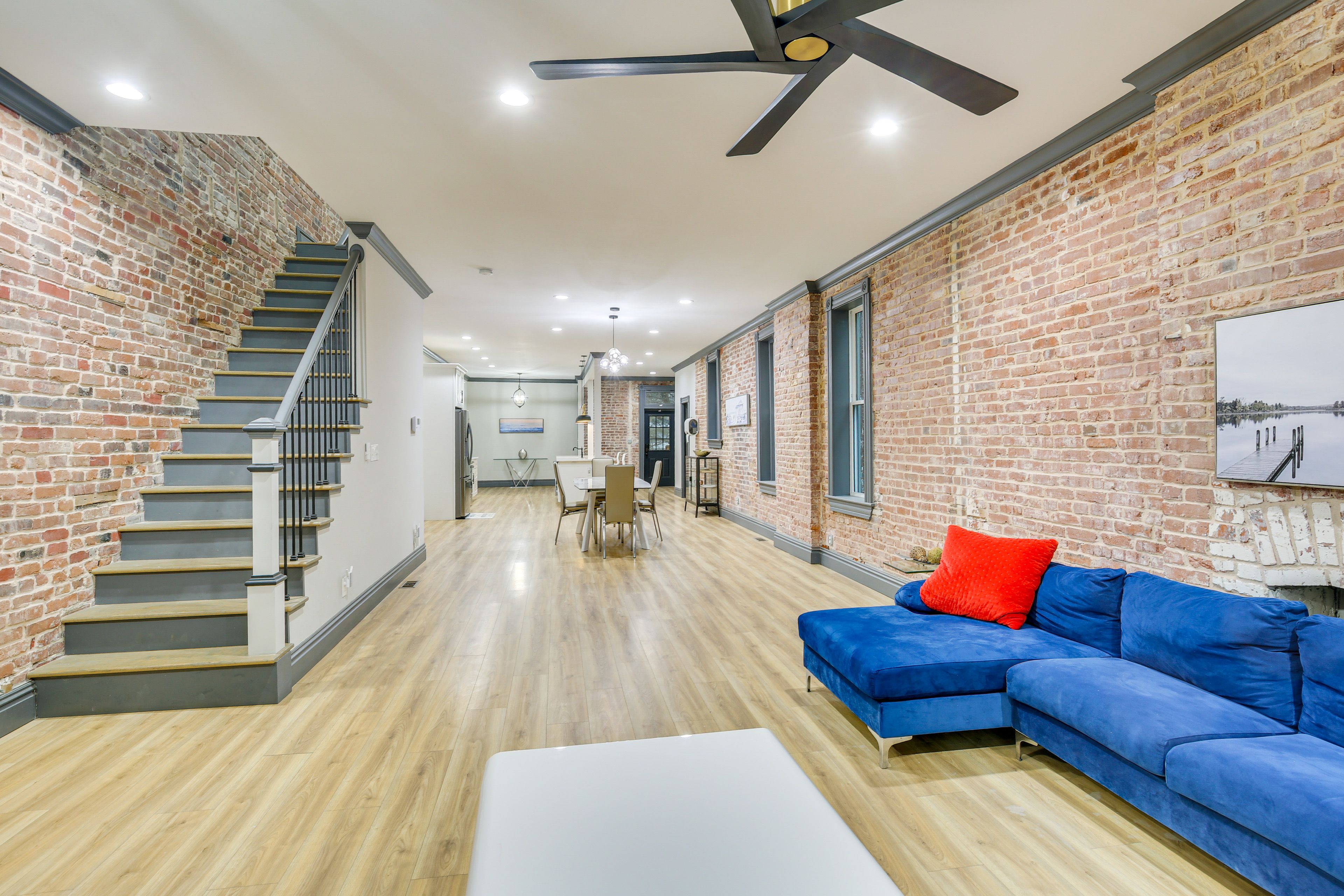 Living Space | 1st Floor | Free WiFi | Central A/C & Heating
