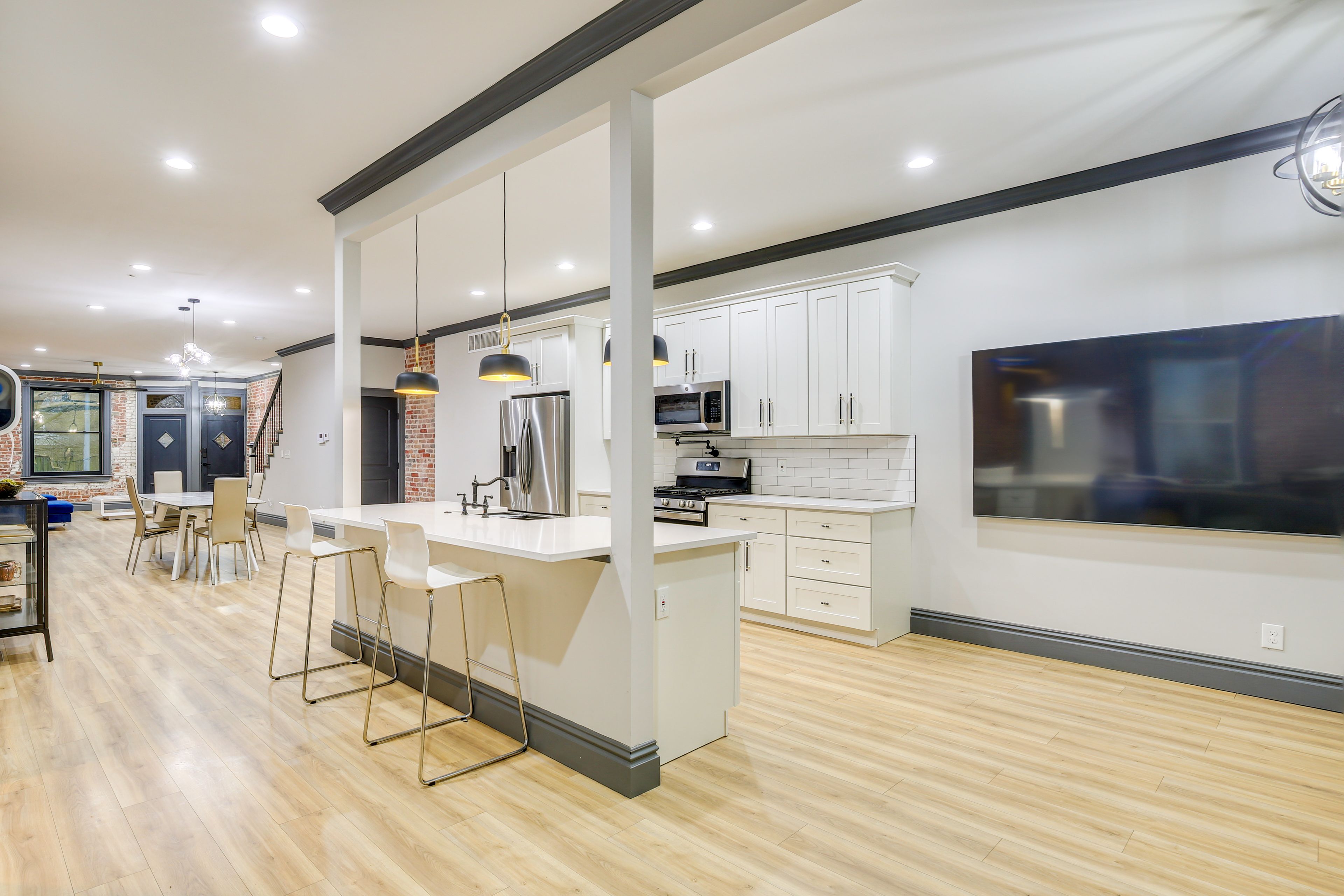 St. Louis Vacation Rental | 3BR | 2.5BA | Stairs Required | 3,100 Sq Ft