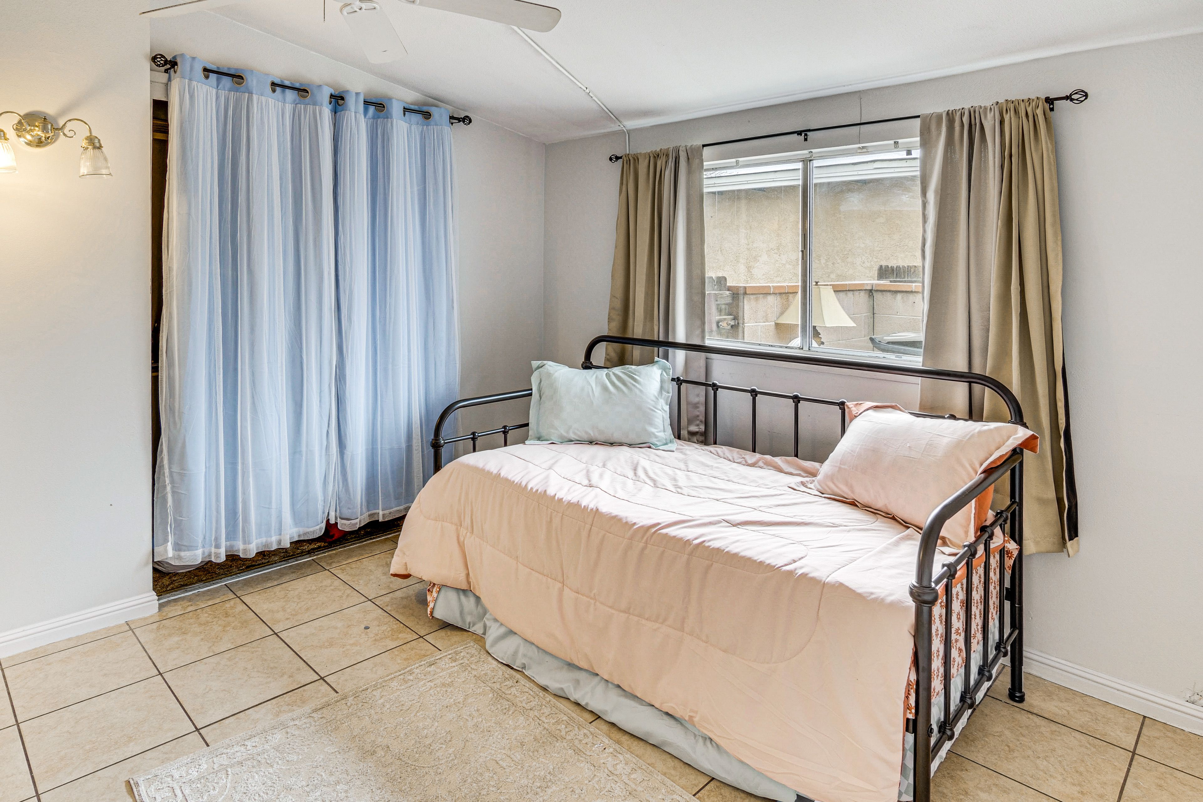 Bedroom 3 | Twin Bed w/ Twin Trundle | Crib
