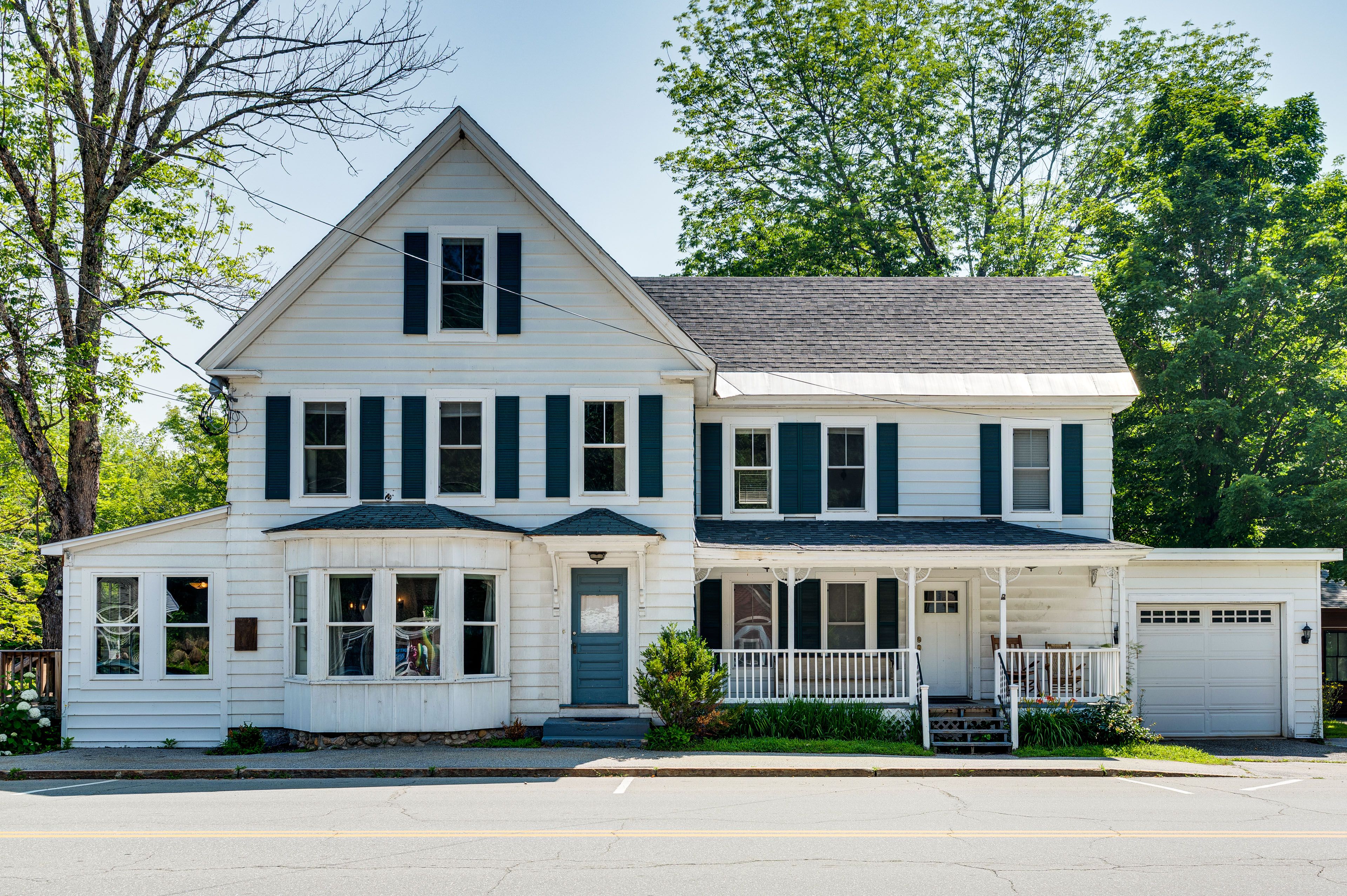 North Woodstock Vacation Rental | 7BR | 5BA | 3,595 Sq Ft | Stairs to Access