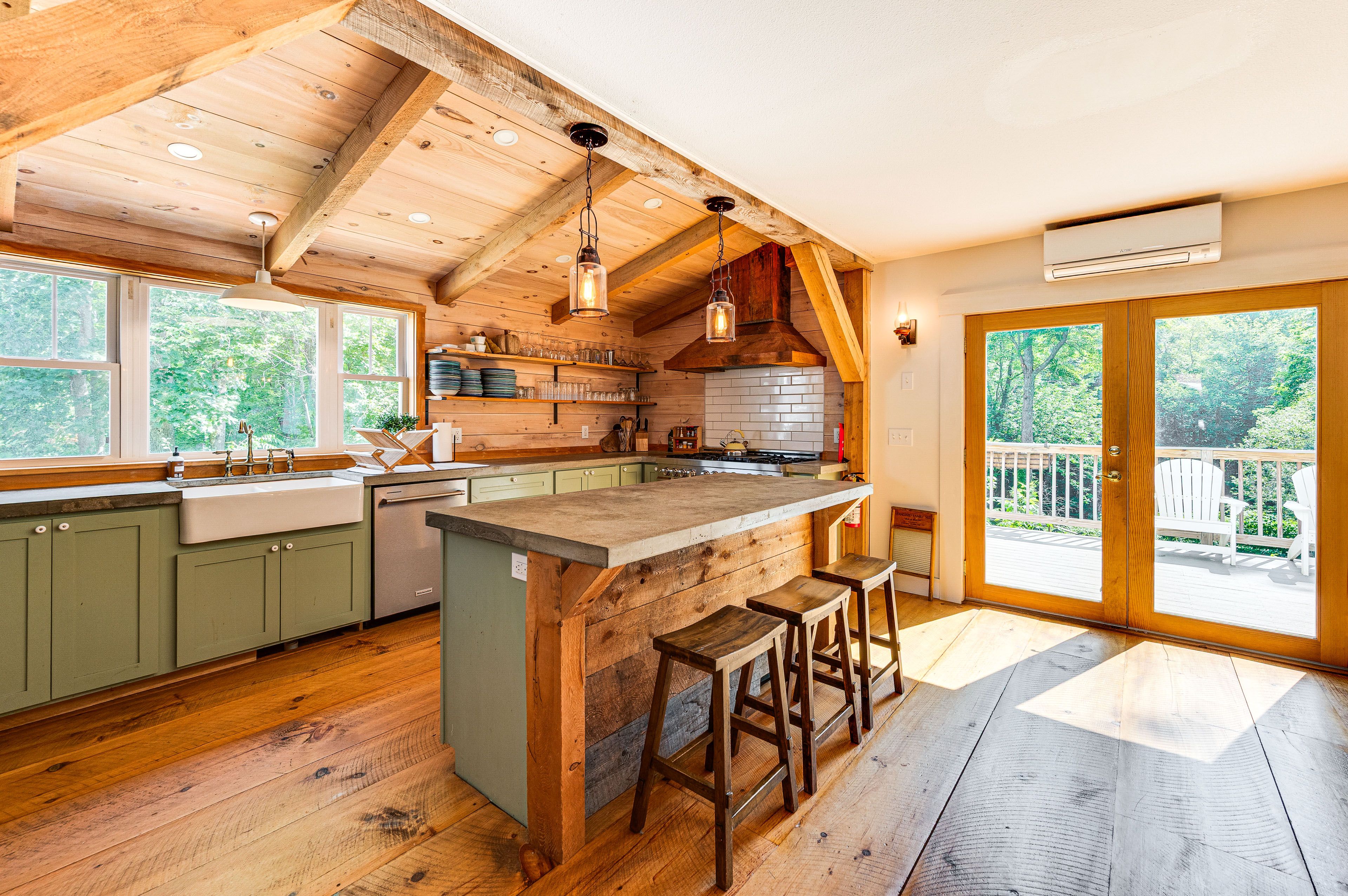 Kitchen | 1st Floor | Cooking Basics | Drip Coffee Maker | Blender | Toaster