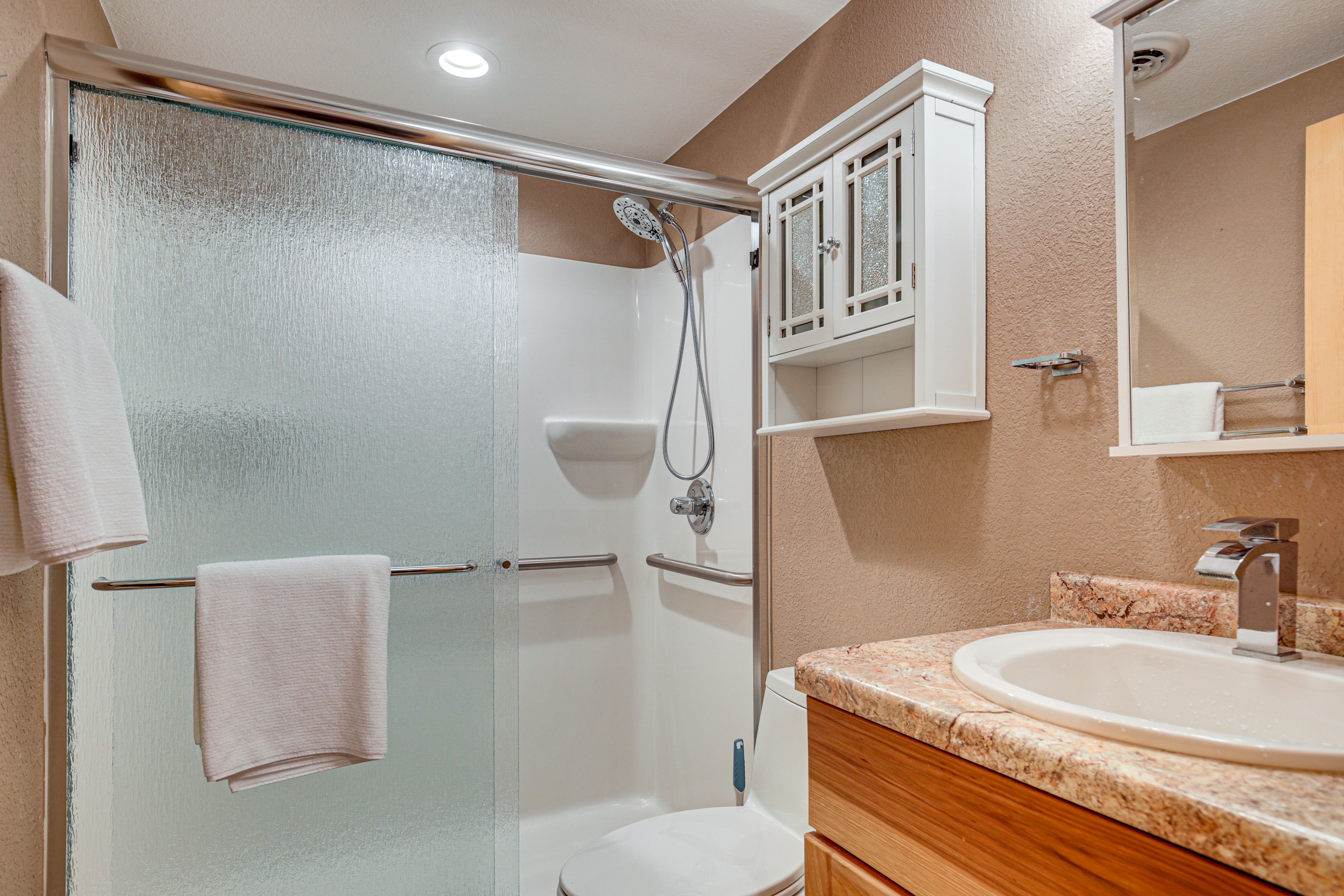 Full Bathroom | Basement