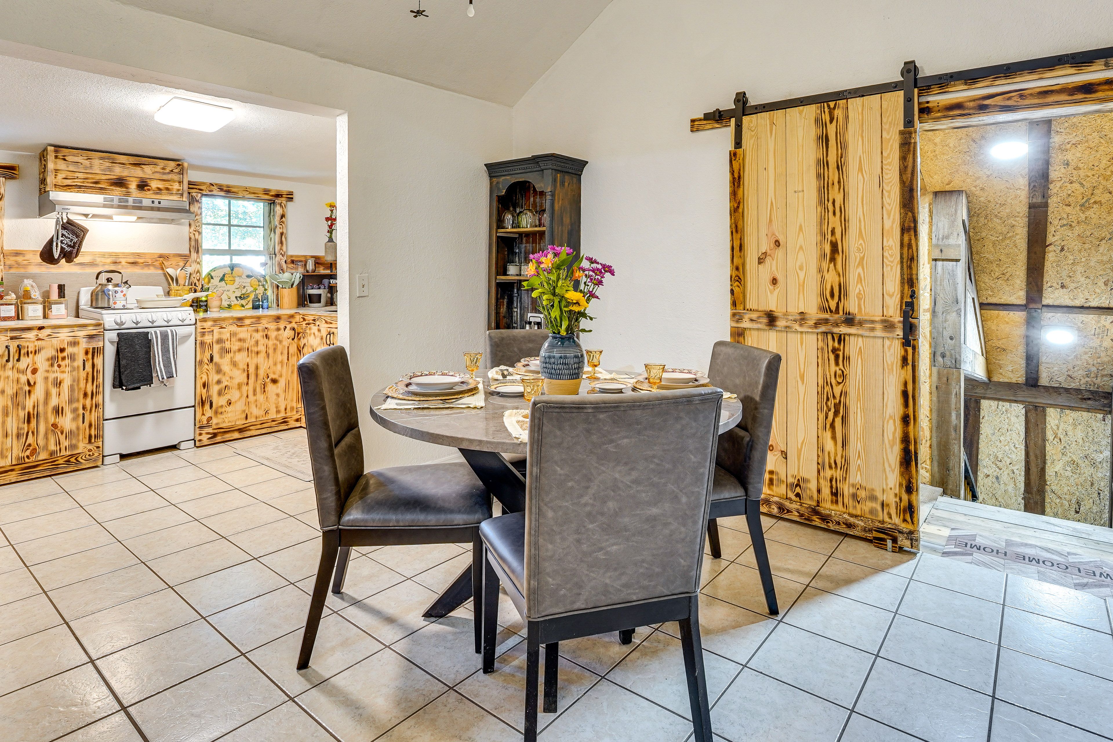 Dining Table | 2nd Floor