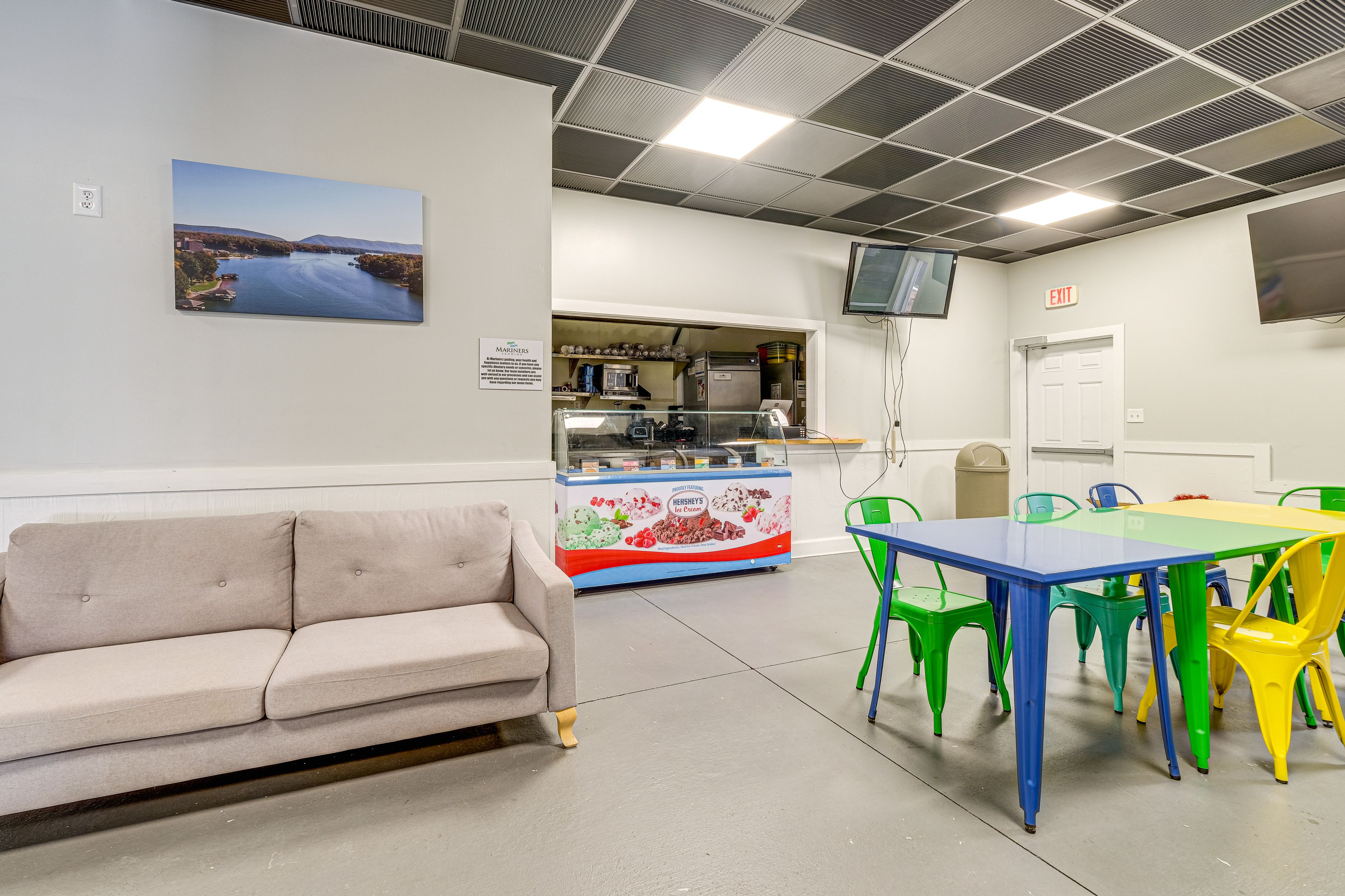 Clubhouse | Bruno's Restaurant