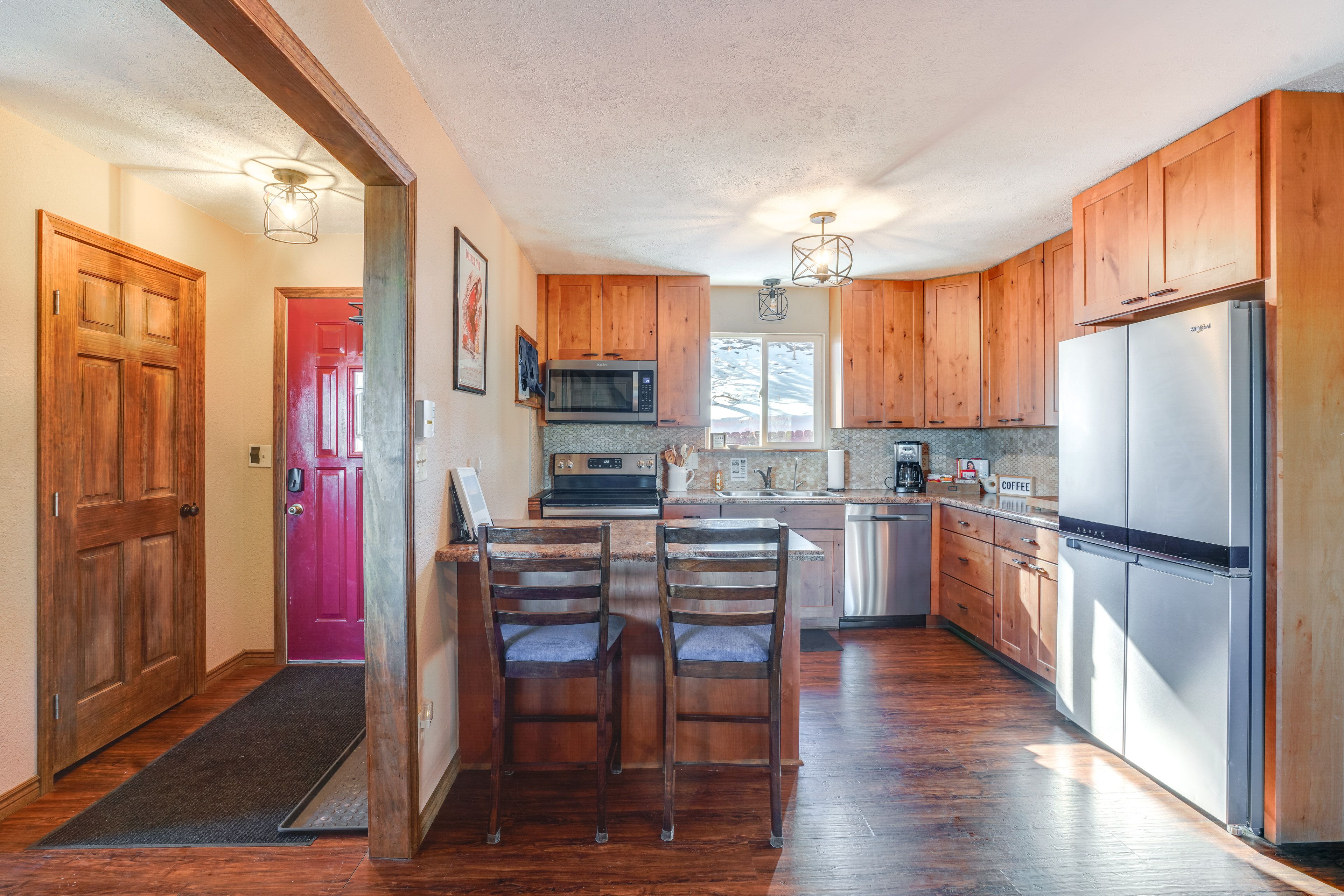 Kitchen | Cooking Basics | Main Level