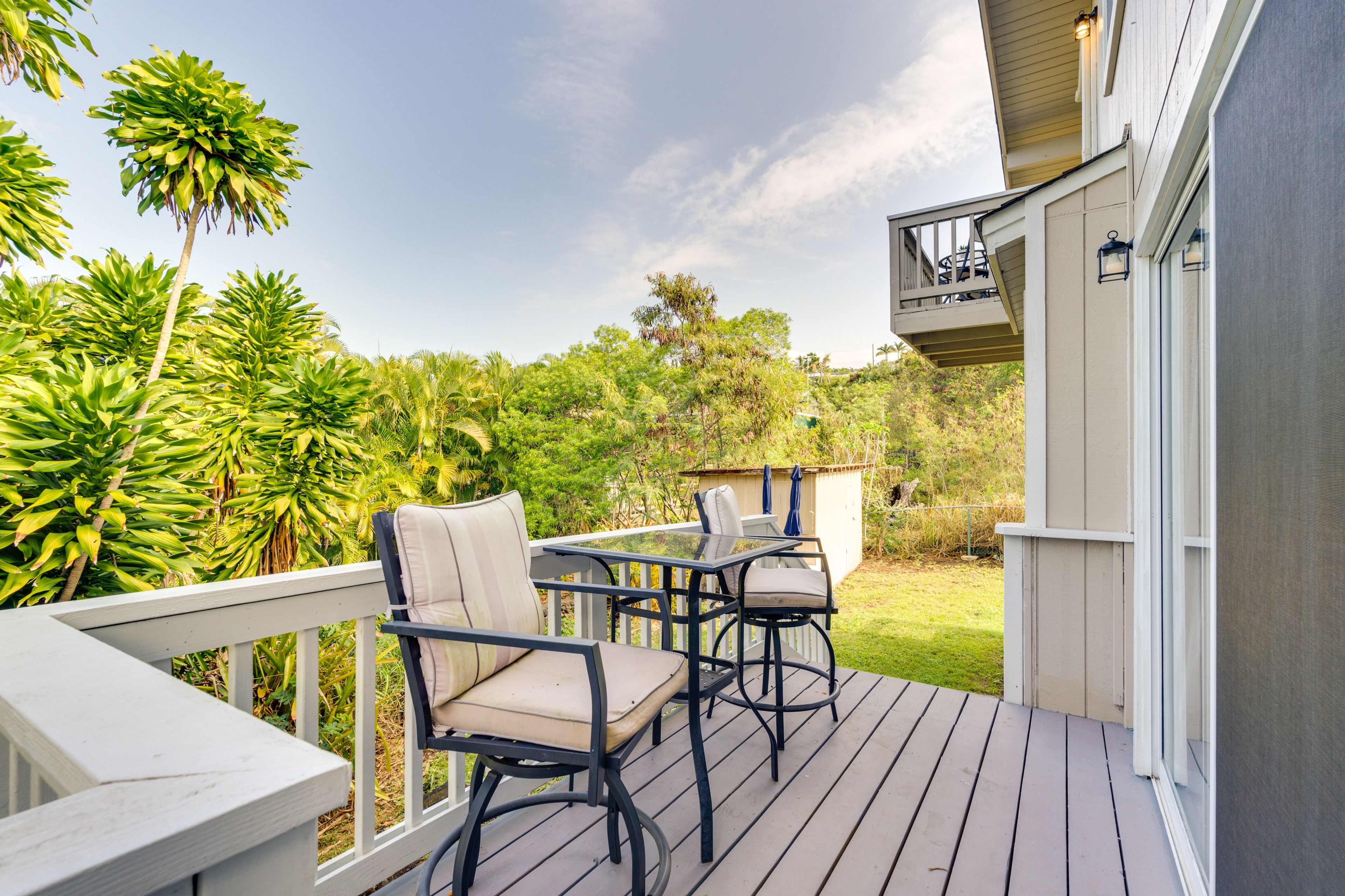 Furnished Deck