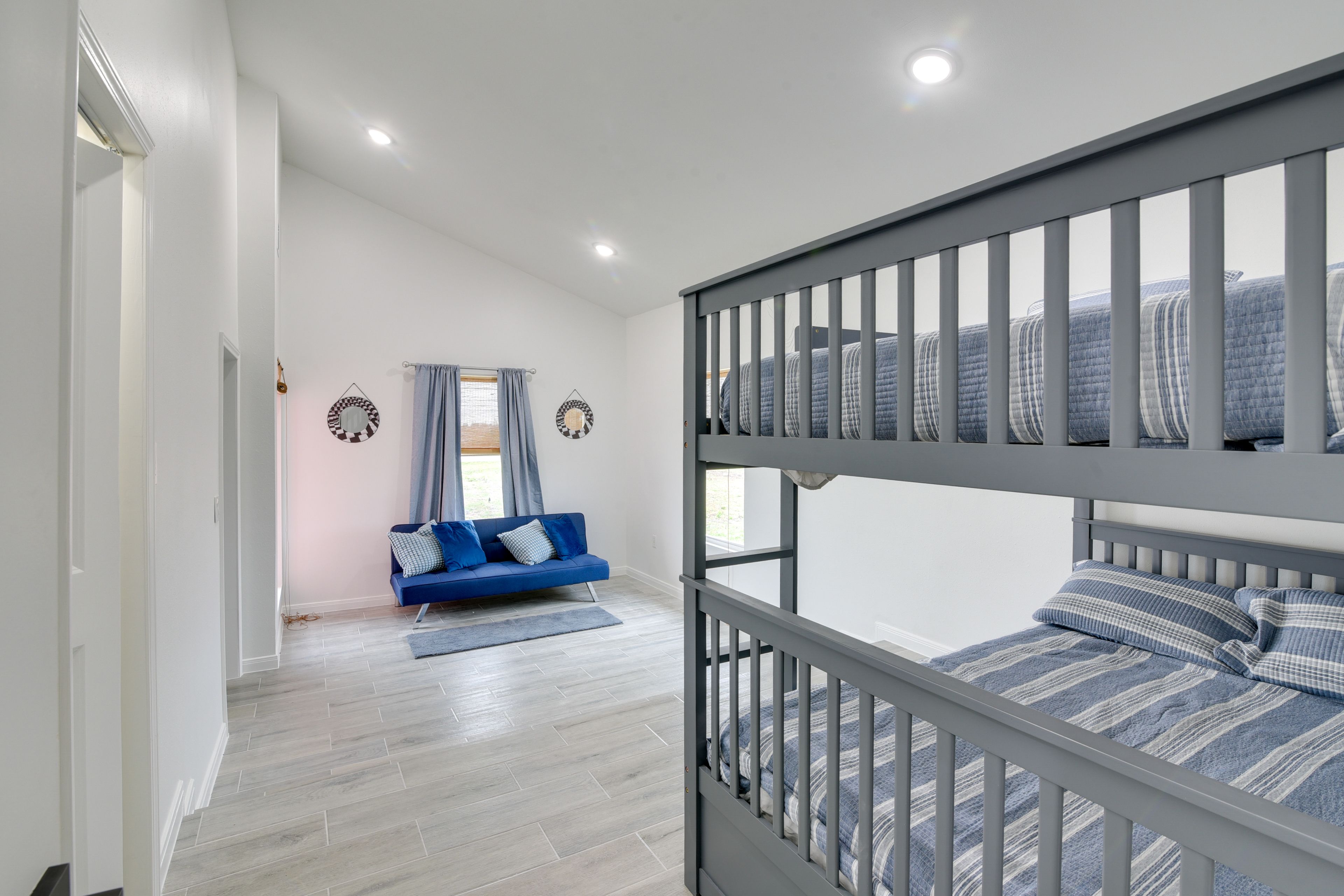 Bedroom 2 | Full Bunk Bed