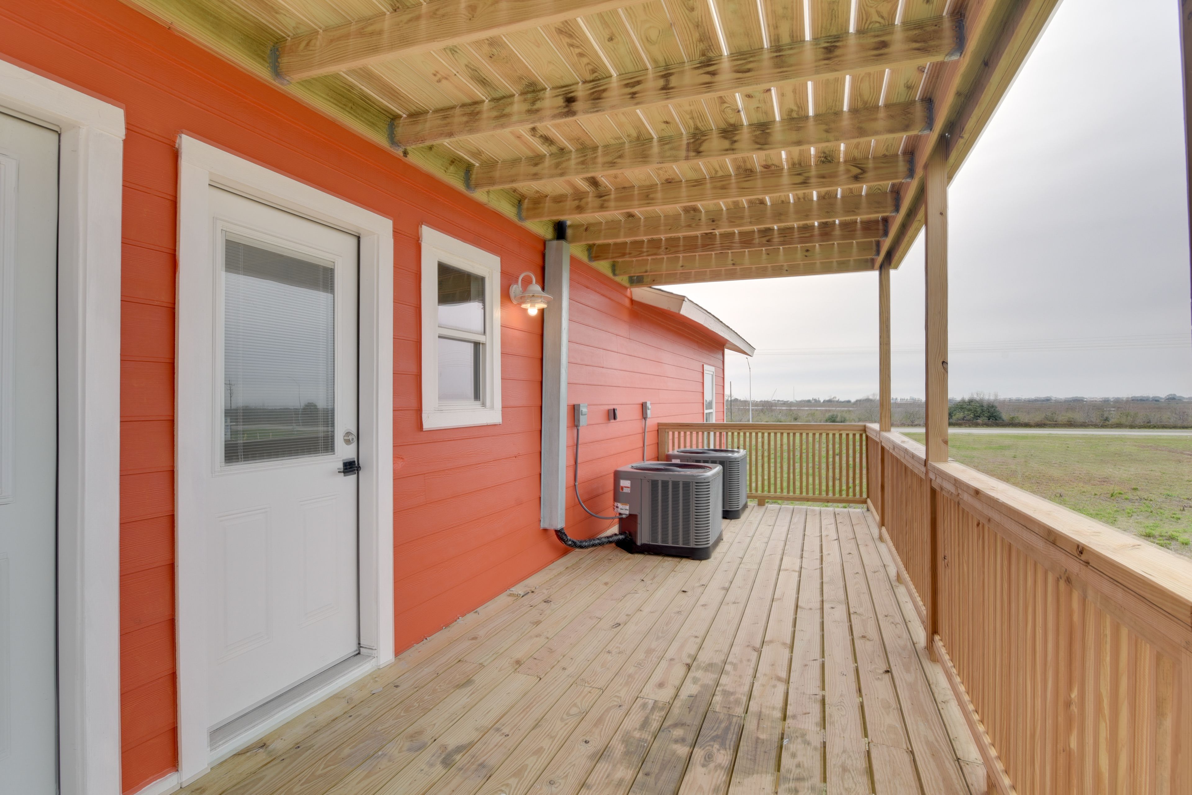 Shared Rear Deck