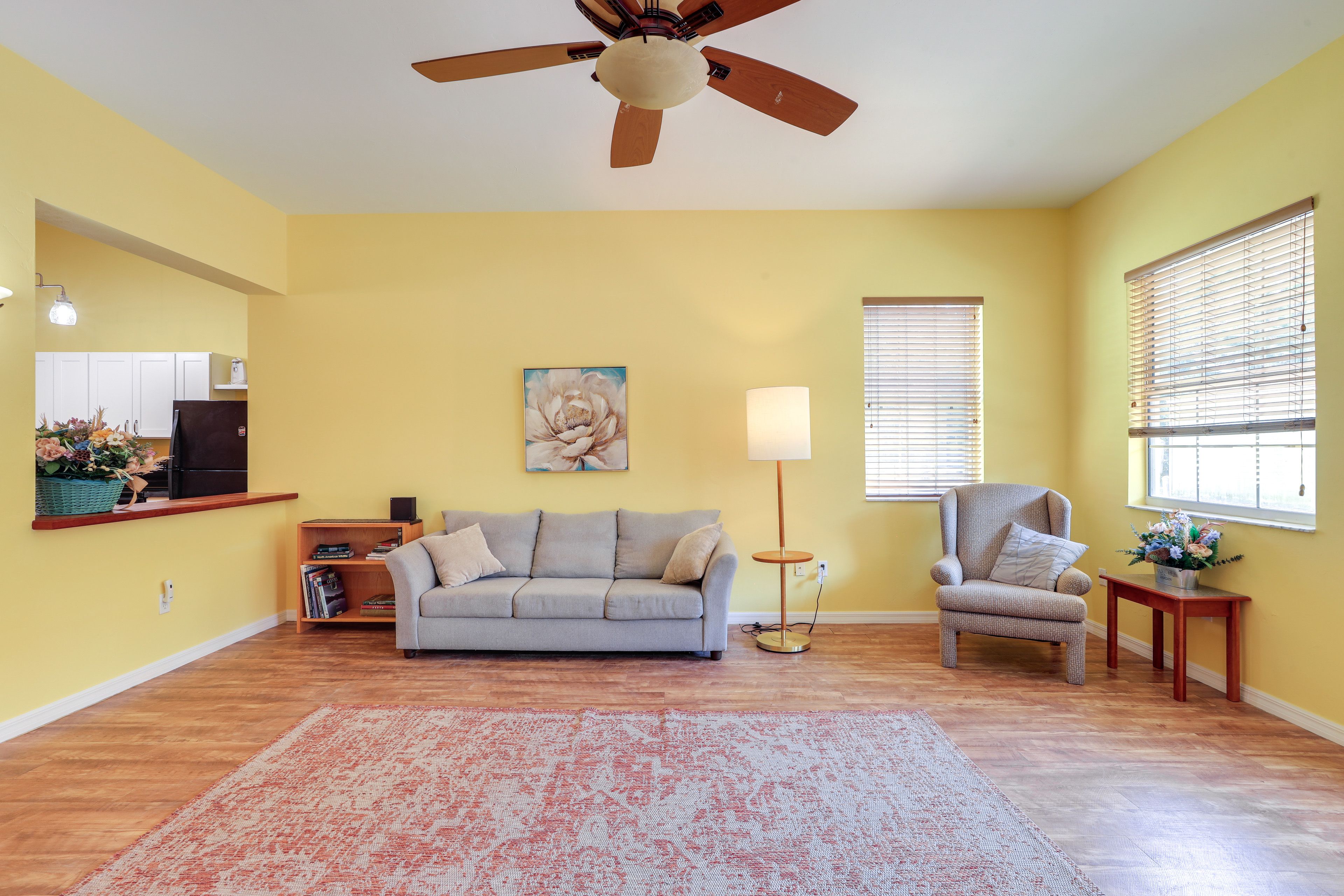 Living Room | Central Heating & A/C | 1st Floor