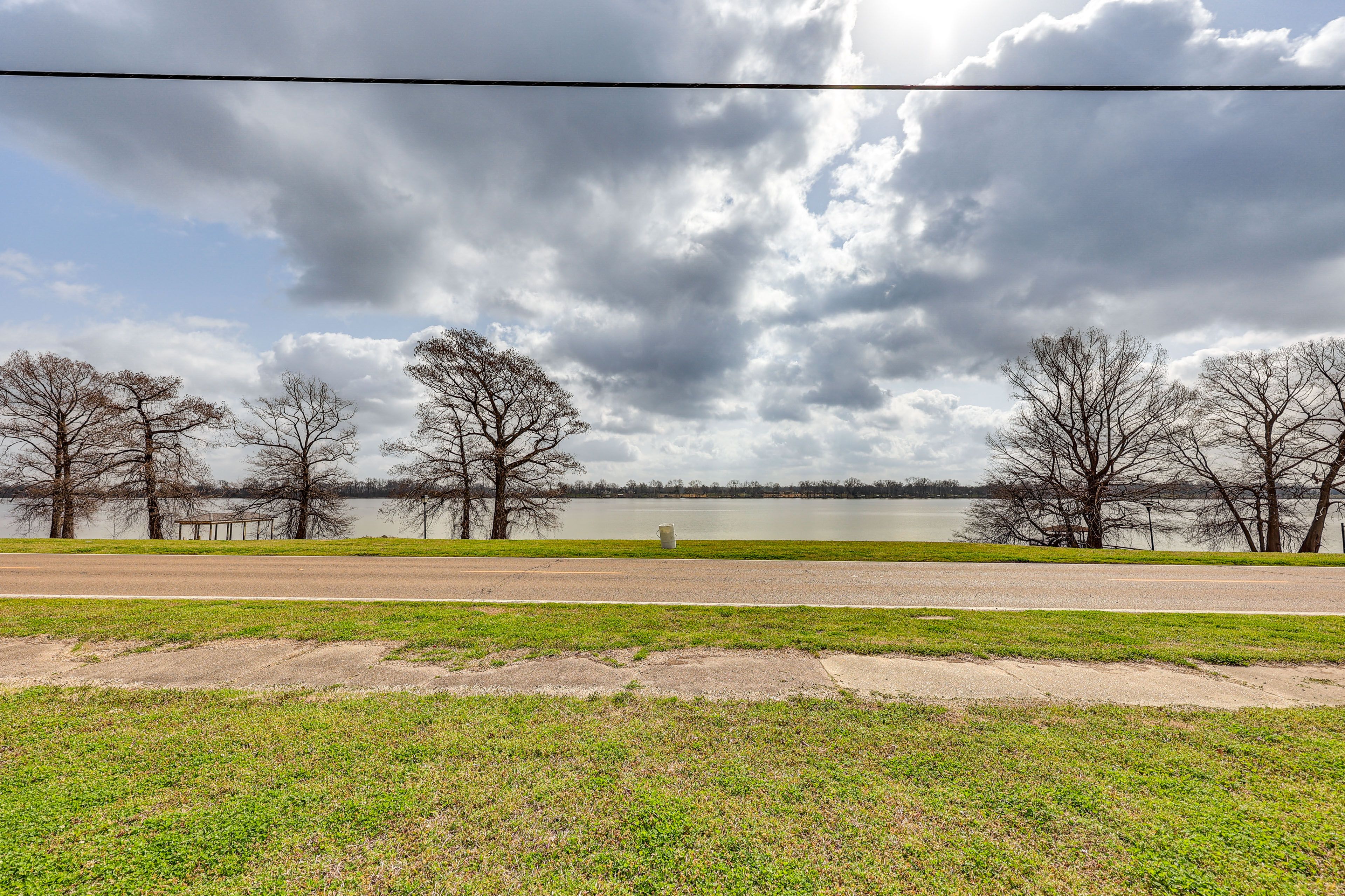 Walk to Jack R. Rhodes Lakefront Park
