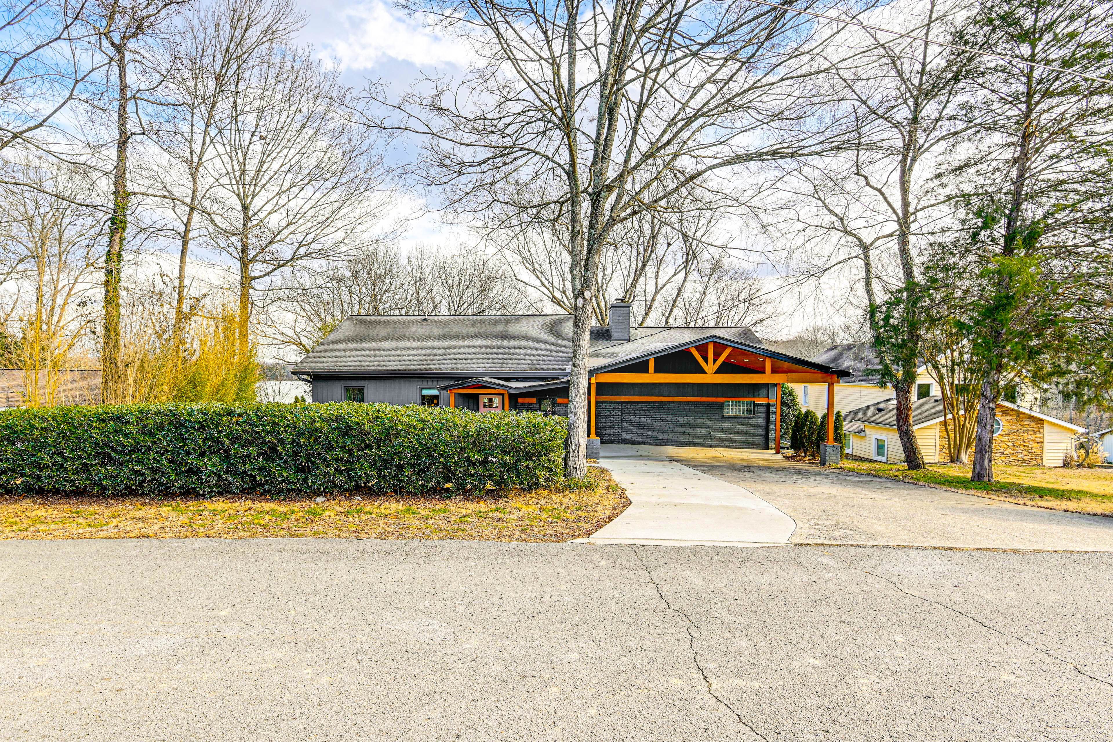 Carport (2 Vehicles) | Driveway (4 Vehicles) | Free Street Parking