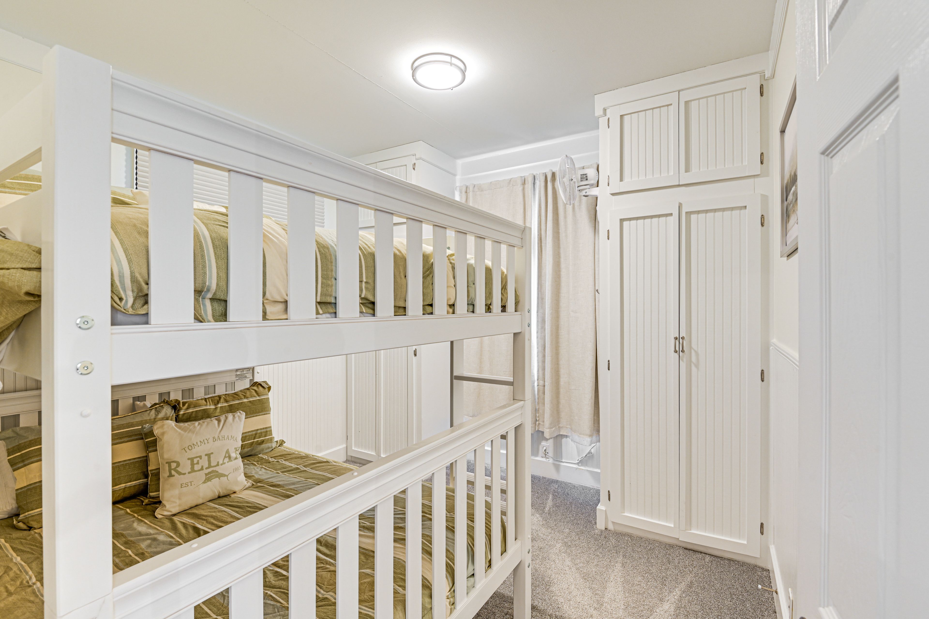 Bedroom 3 | Queen Adult Bunk Bed