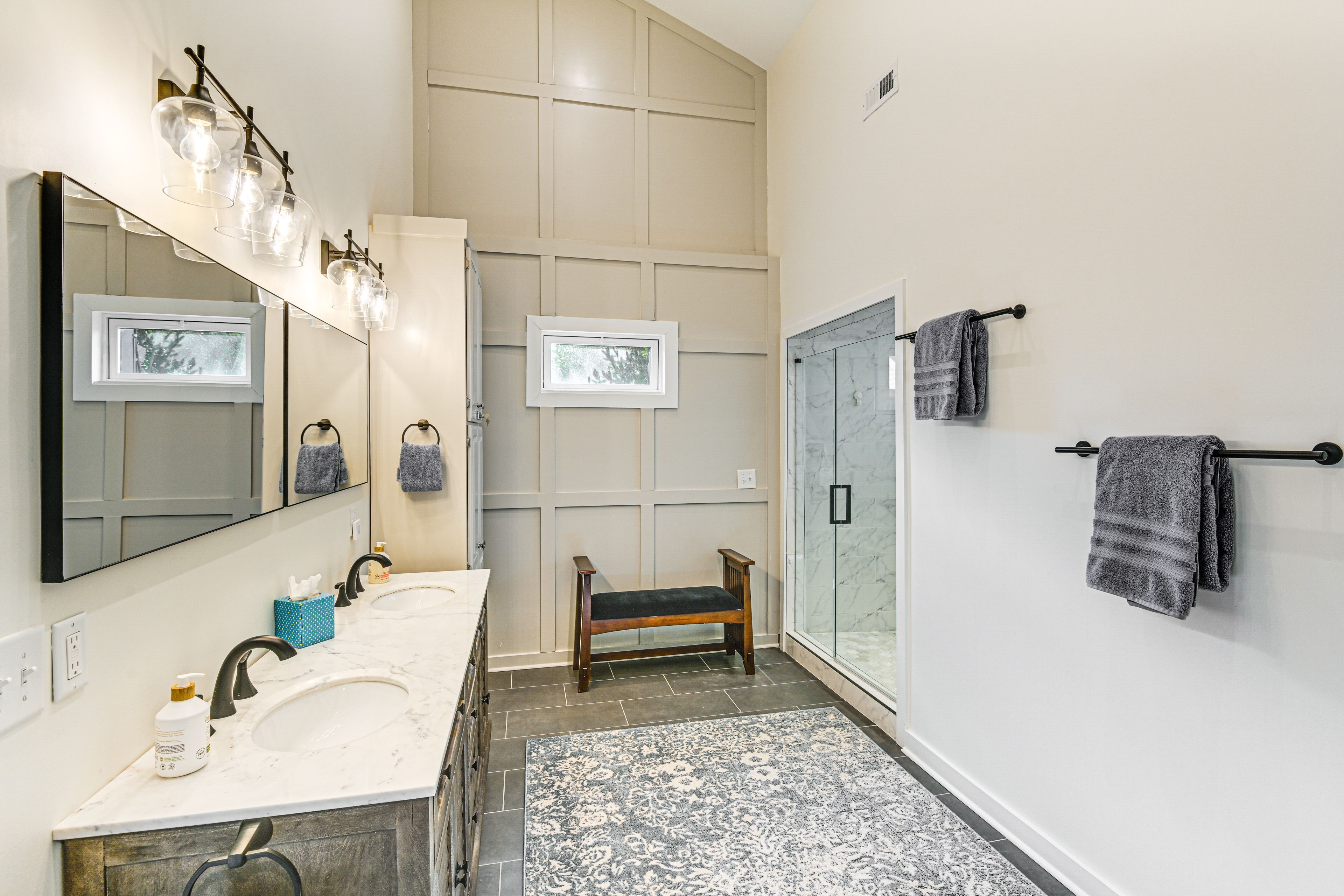 En-Suite Bathroom | Towels Provided