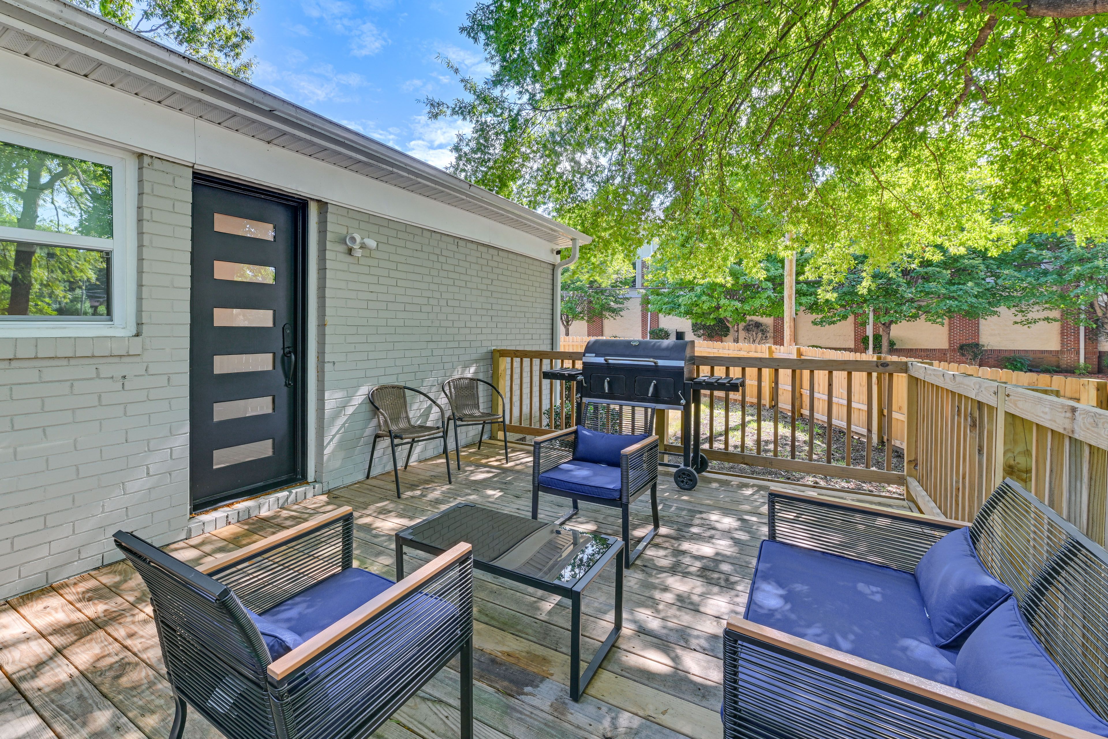 Deck | Gas Grill