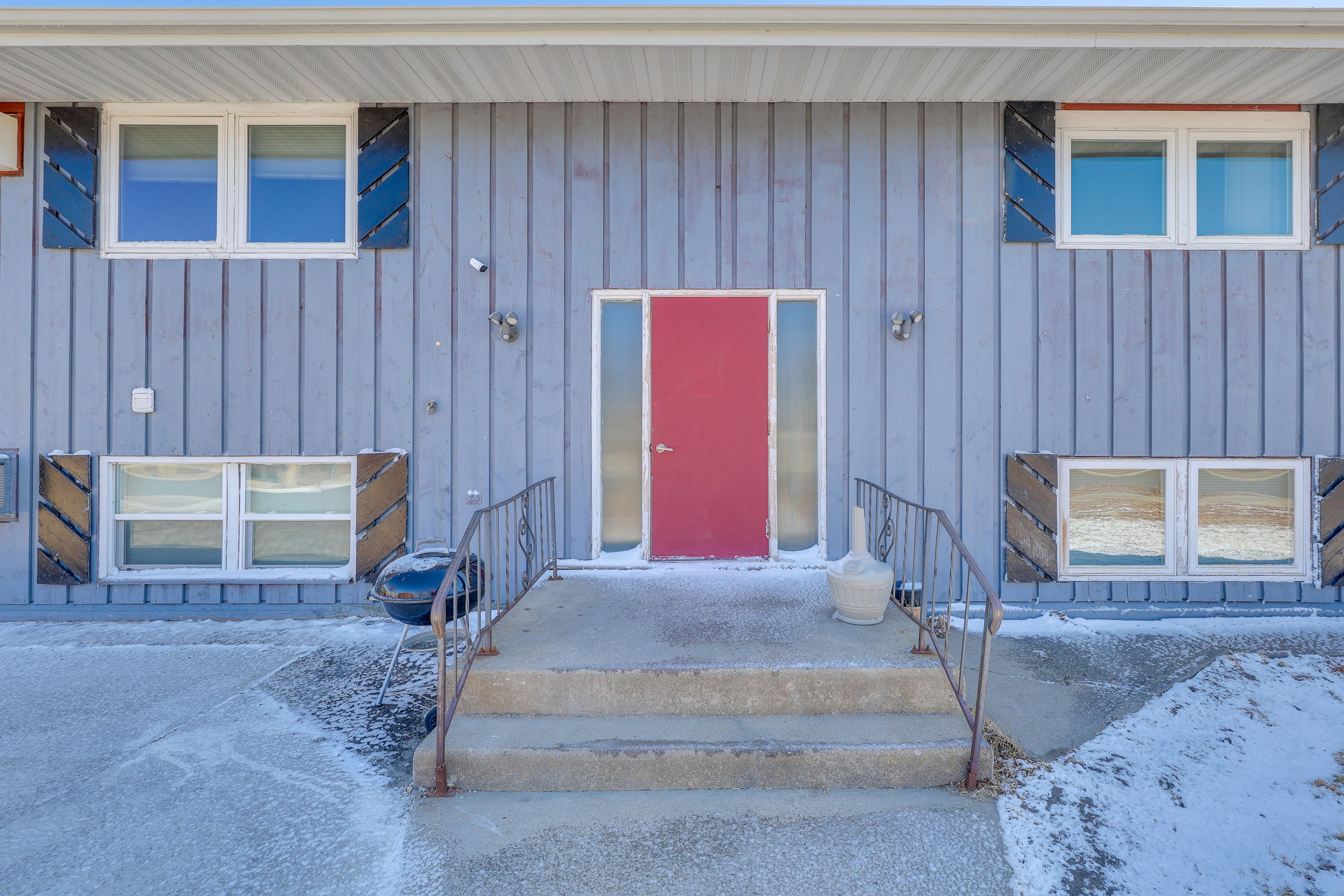 Property Exterior | Community Parking Lot (2 Vehicles) | Free Street Parking