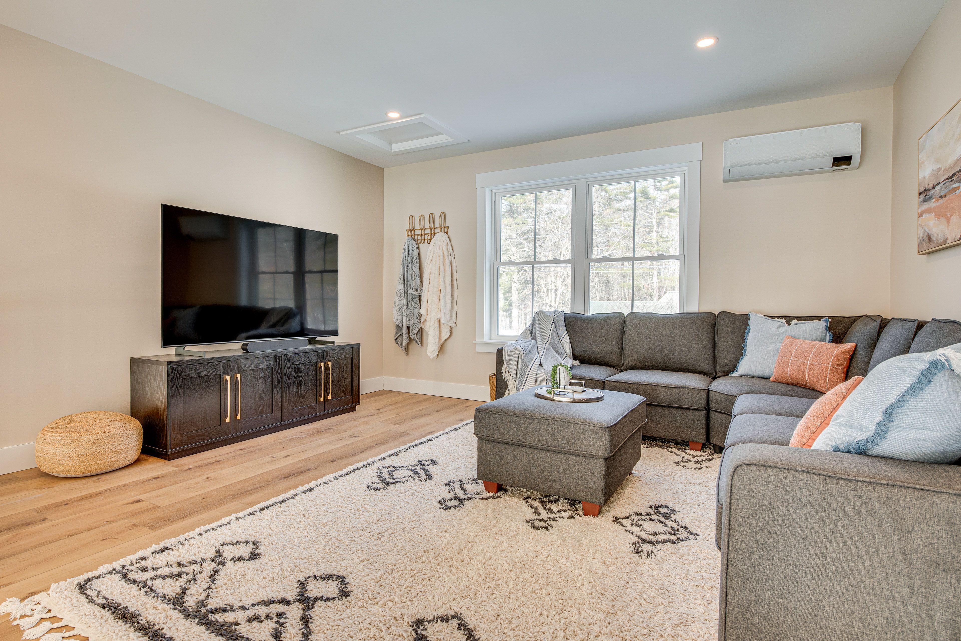 Loft | Upper Floor