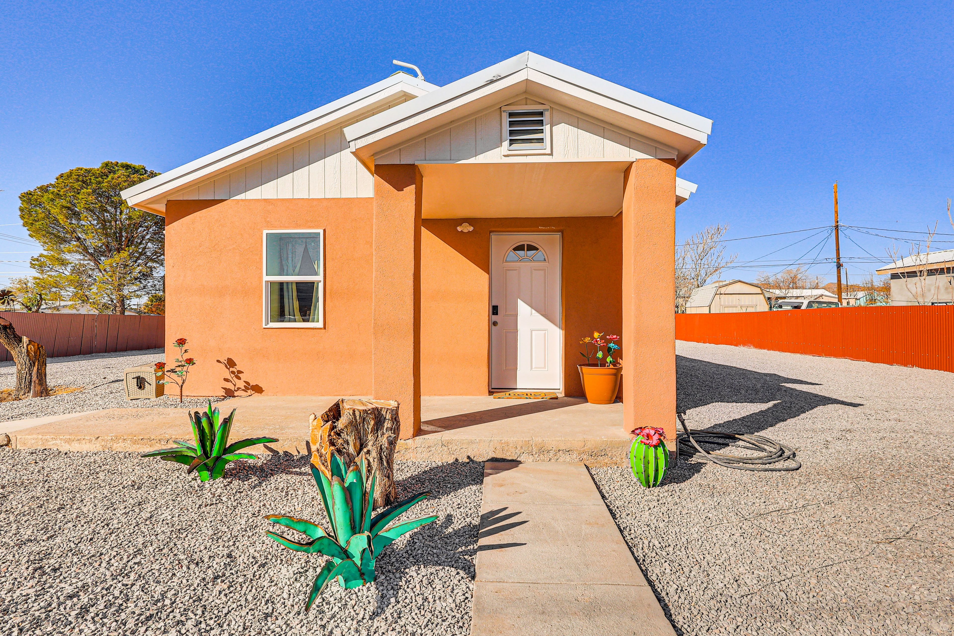 Truth or Consequences Vacation Rental | 2BR | 1BA | 950 Sq Ft | Step-Free Access