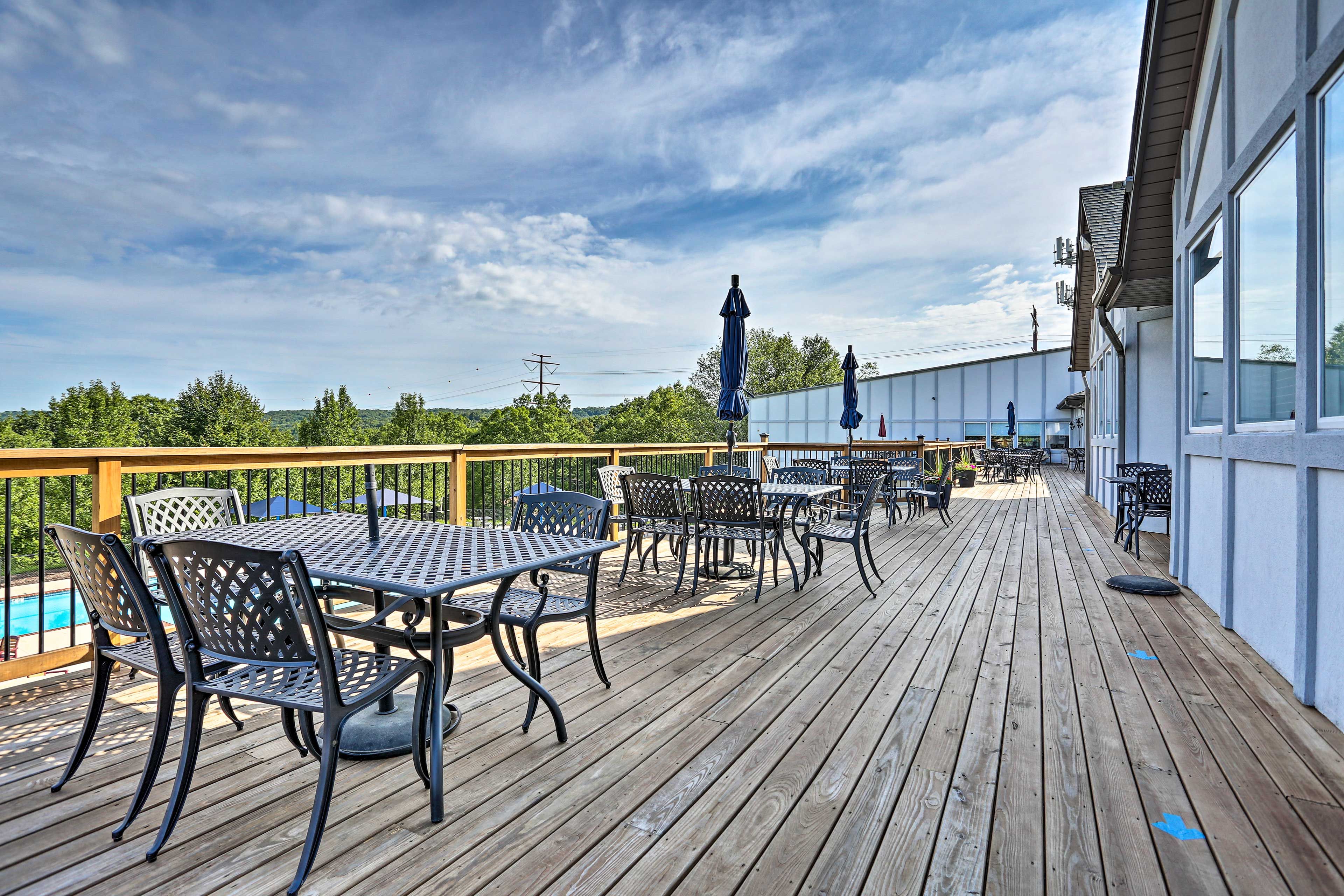 Community Amenities | Saw Creek Estates