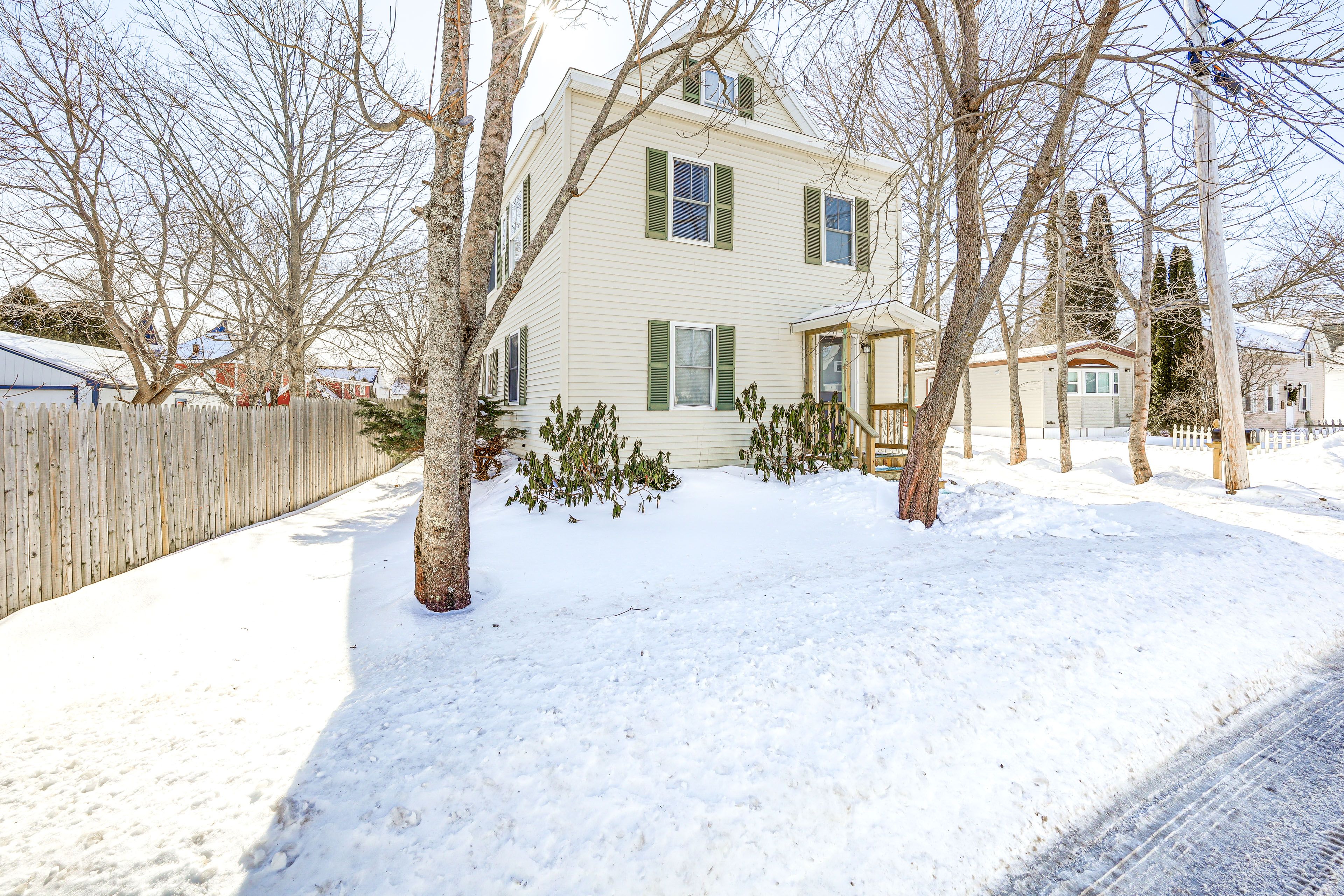 Property Exterior | Multi-Level Home | Keyless Entry
