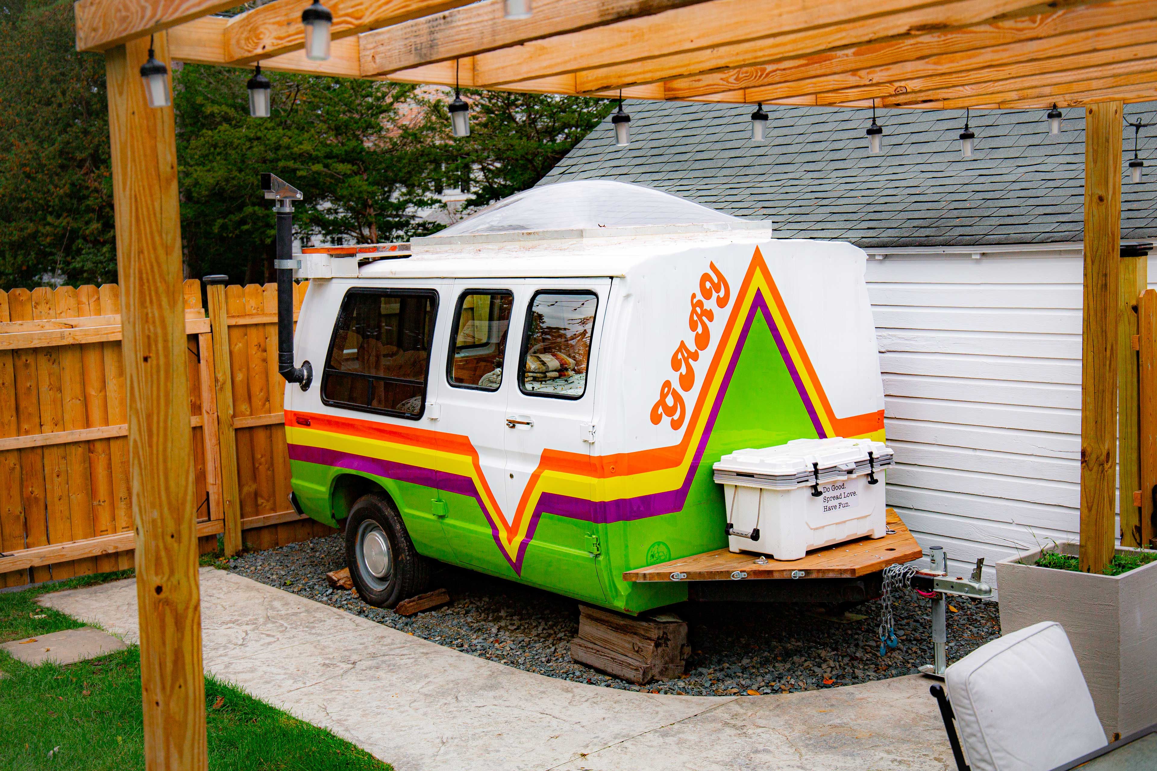 'Gary' Bonus Camper | Queen Bed